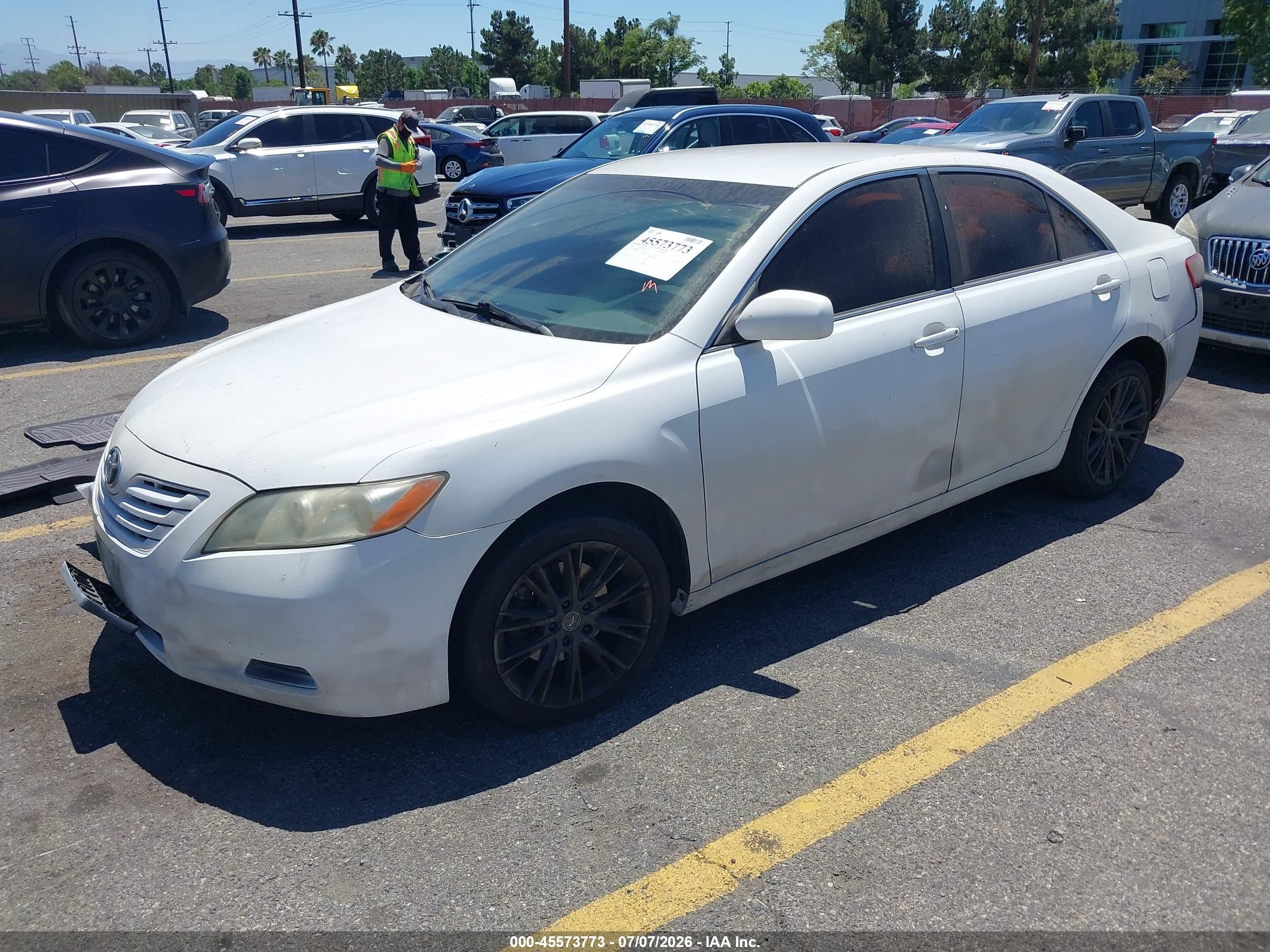 2007 Toyota Camry Le White vin: 4T1BE46K77U716080