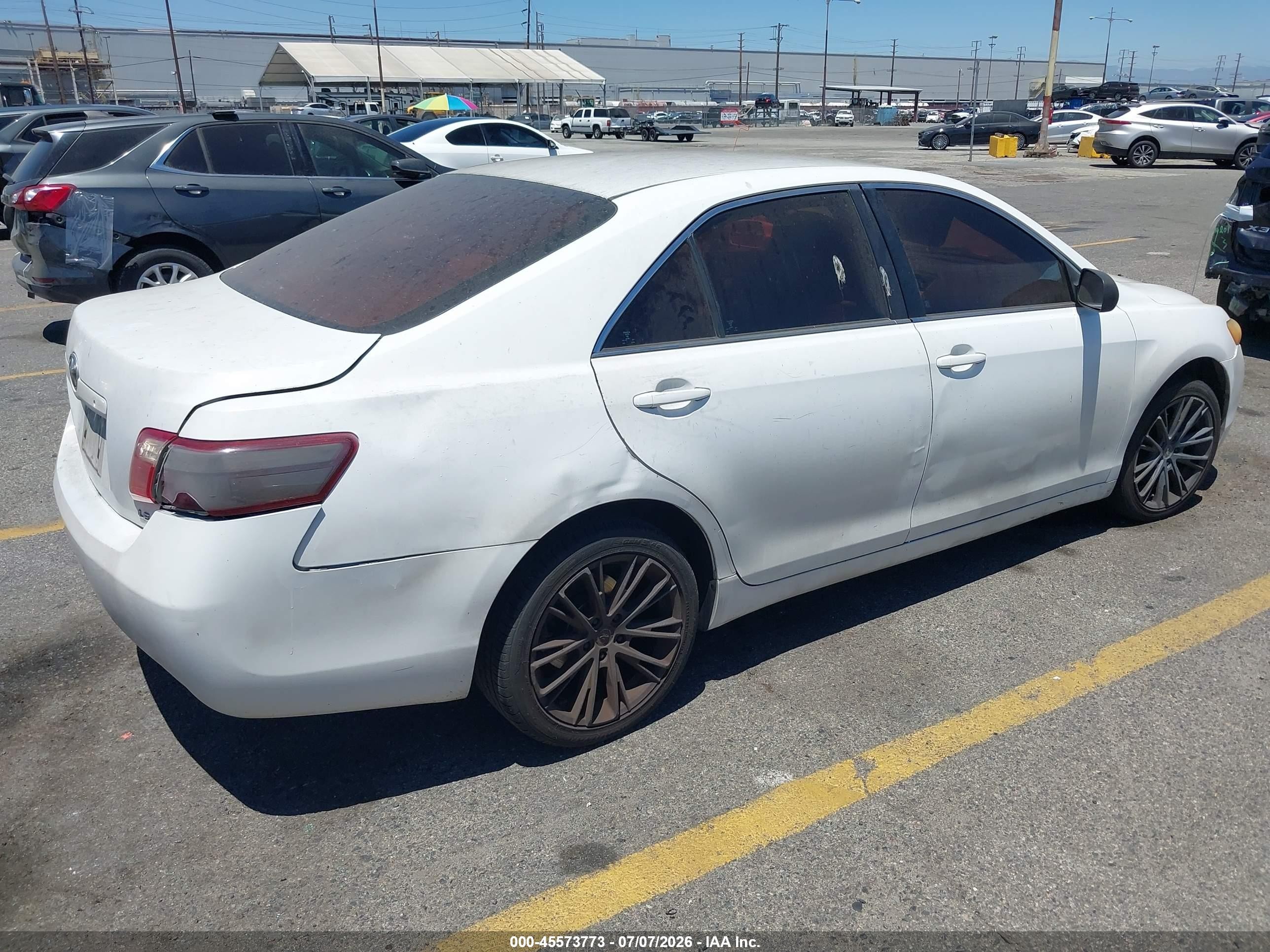 2007 Toyota Camry Le White vin: 4T1BE46K77U716080