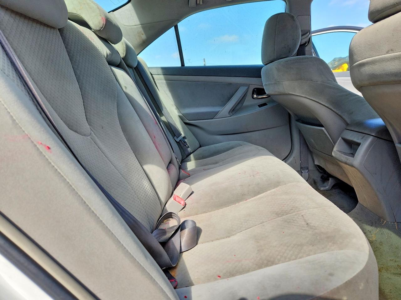 2007 Toyota Camry Le White vin: 4T1BE46K77U719478