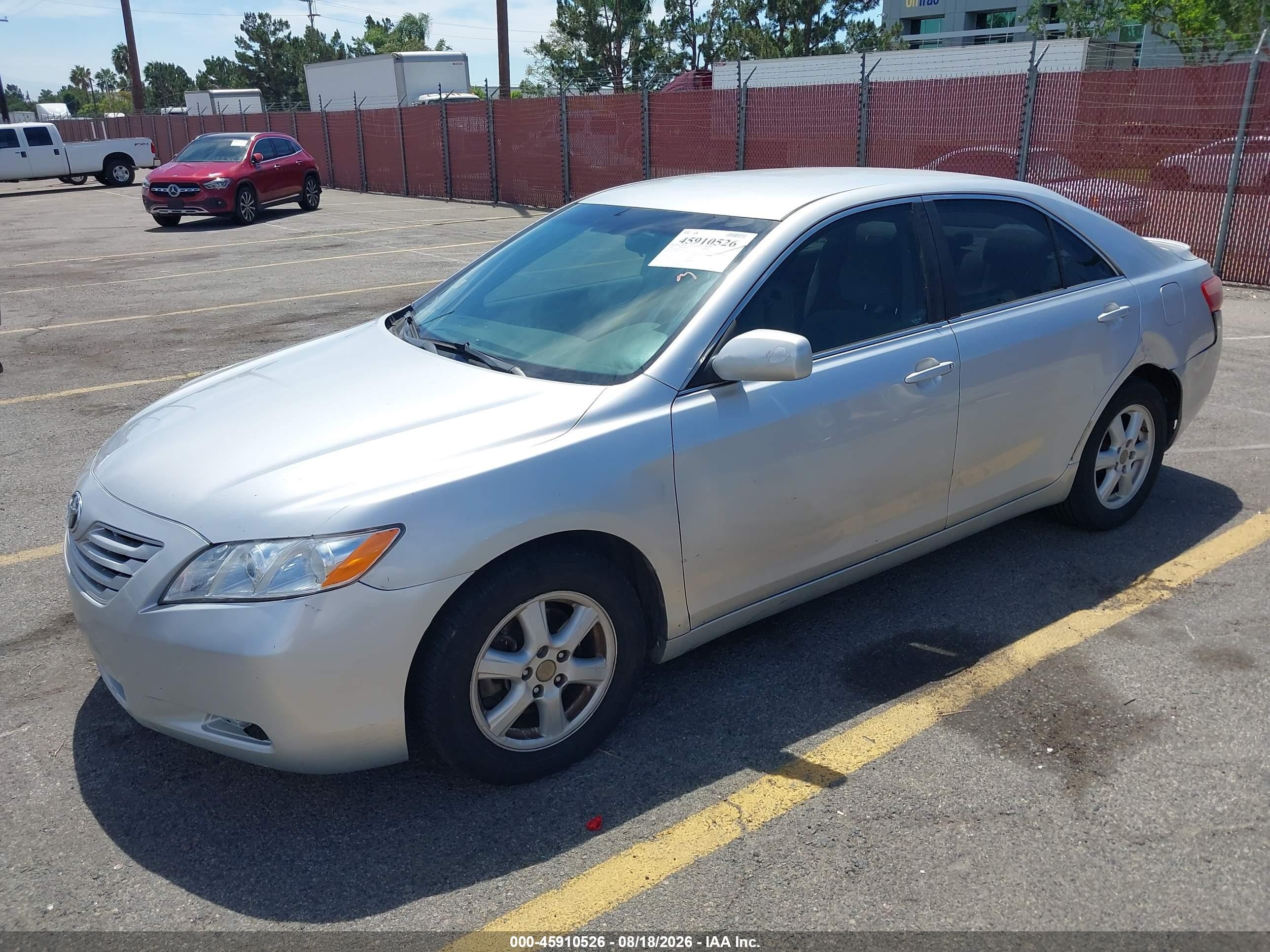 2008 Toyota Camry Le Silver vin: 4T1BE46K78U253553