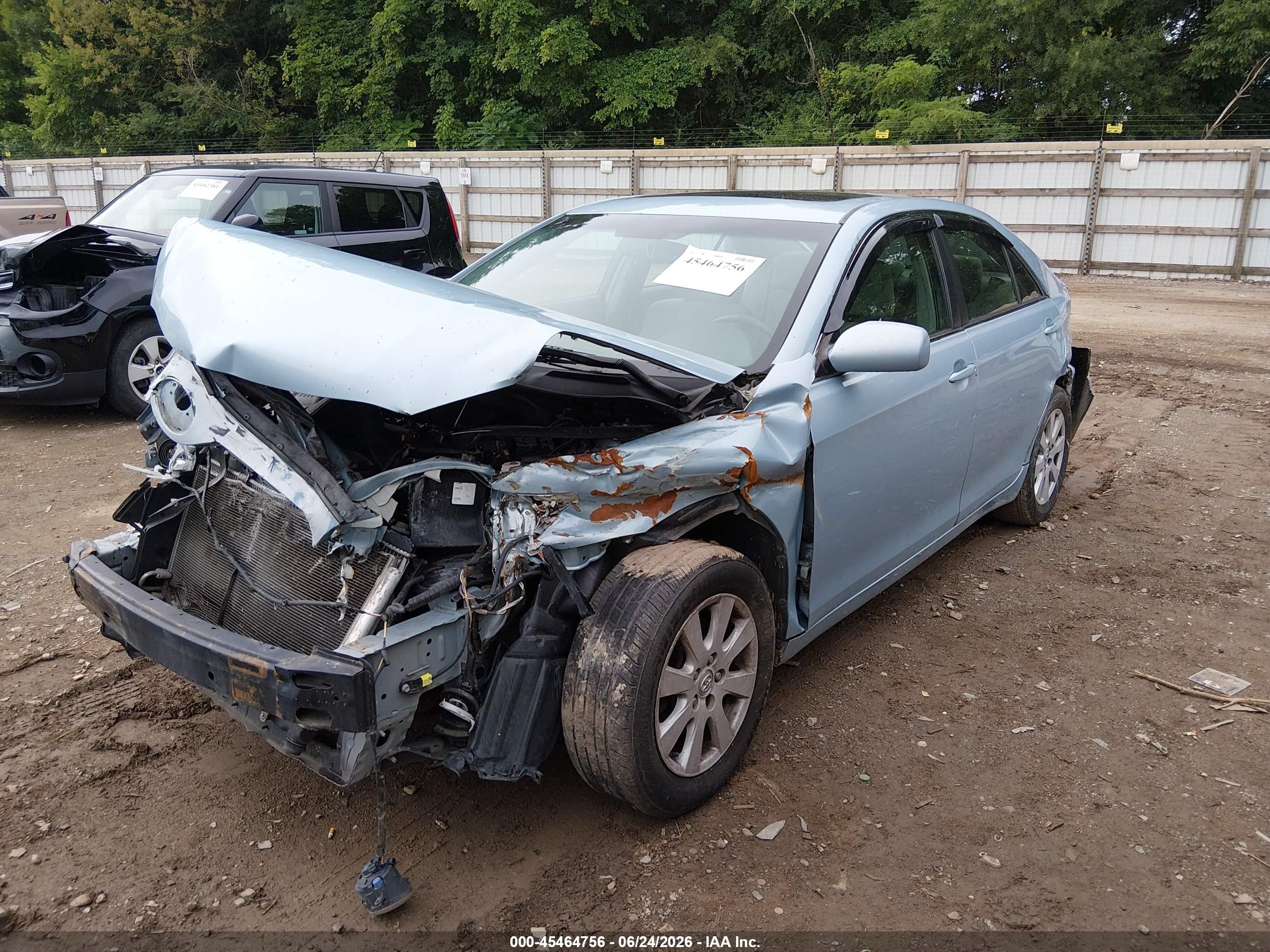 2008 Toyota Camry Xle Light Blue vin: 4T1BE46K78U739831