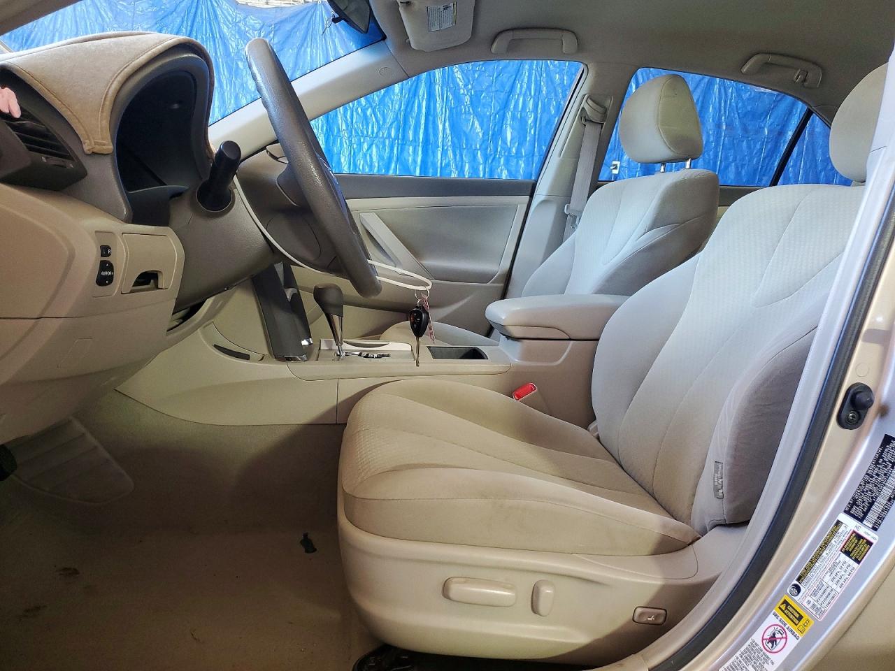 2008 Toyota Camry Le Золотой vin: 4T1BE46K78U744284