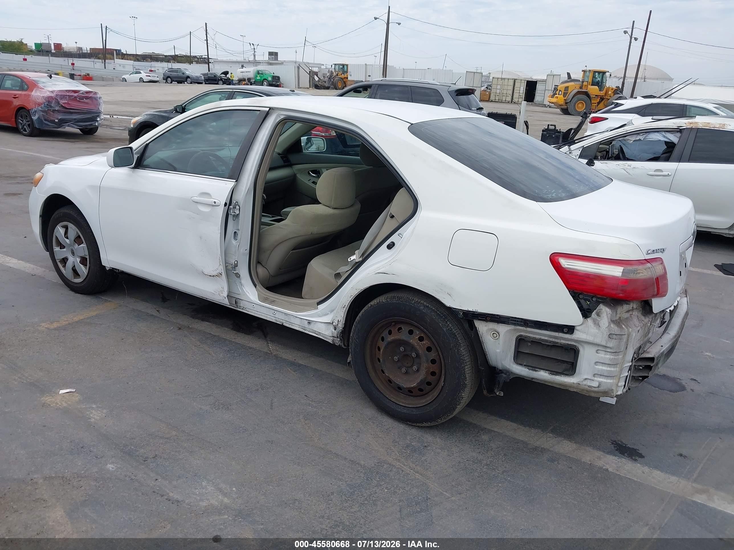 2008 Toyota Camry   White vin: 4T1BE46K78U756760