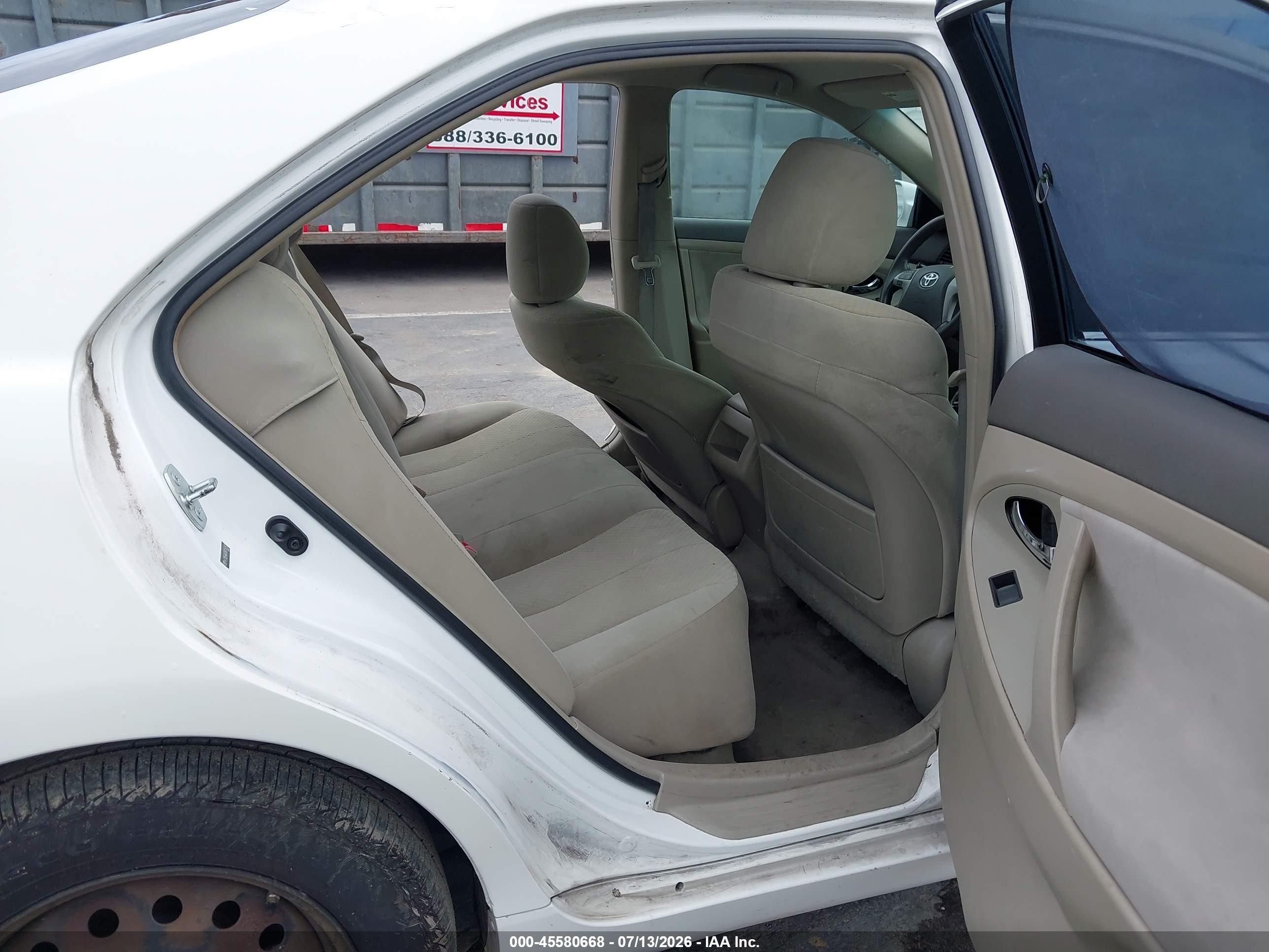 2008 Toyota Camry   White vin: 4T1BE46K78U756760