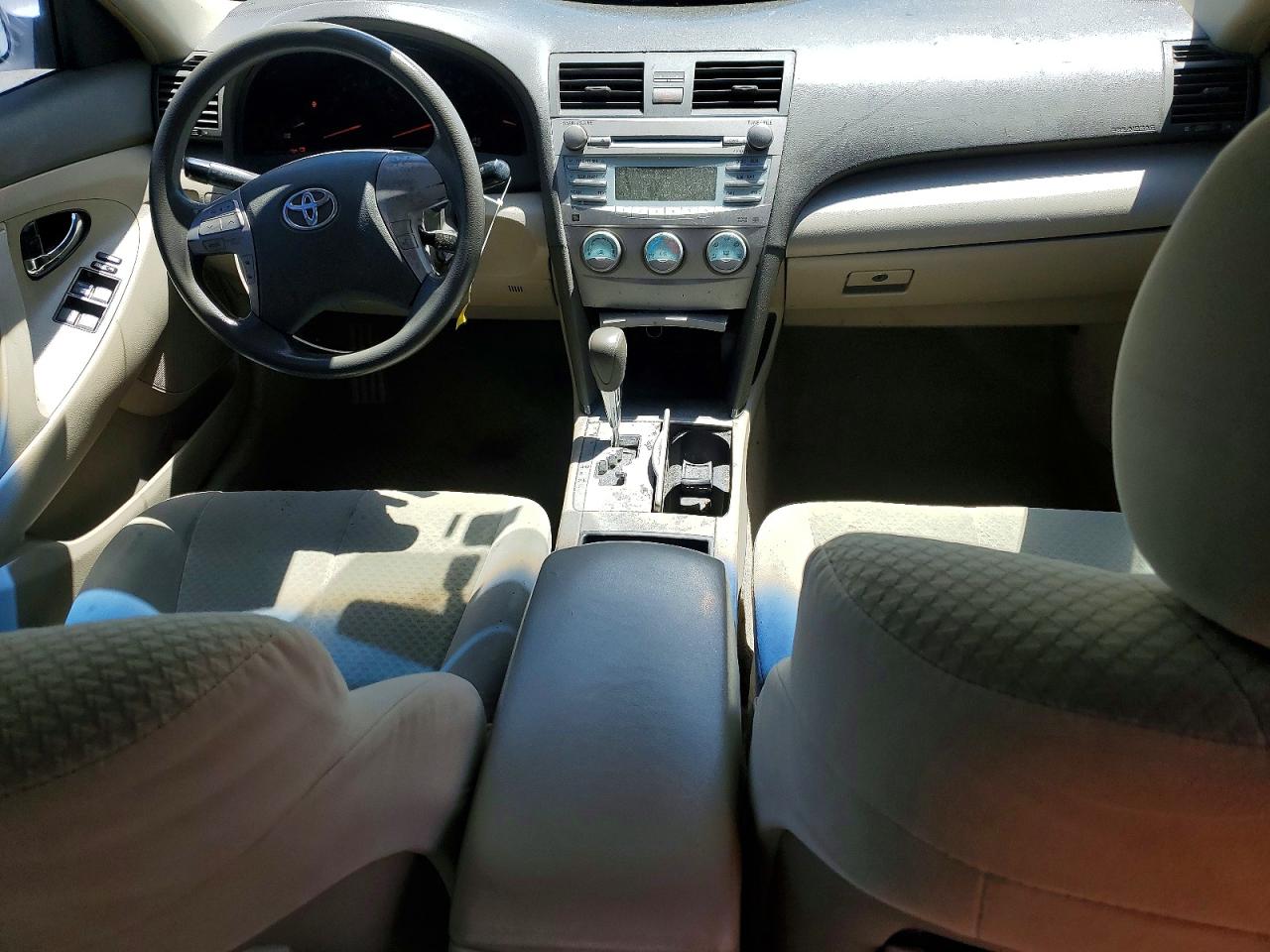 2008 Toyota Camry Le White vin: 4T1BE46K78U769265