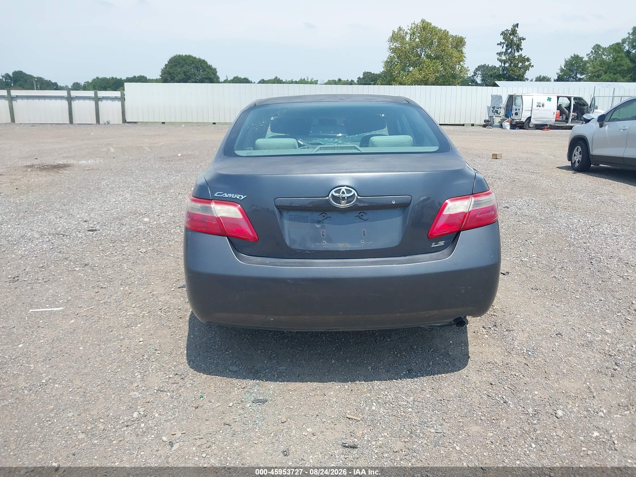 2009 Toyota Camry Le Gray vin: 4T1BE46K79U285730