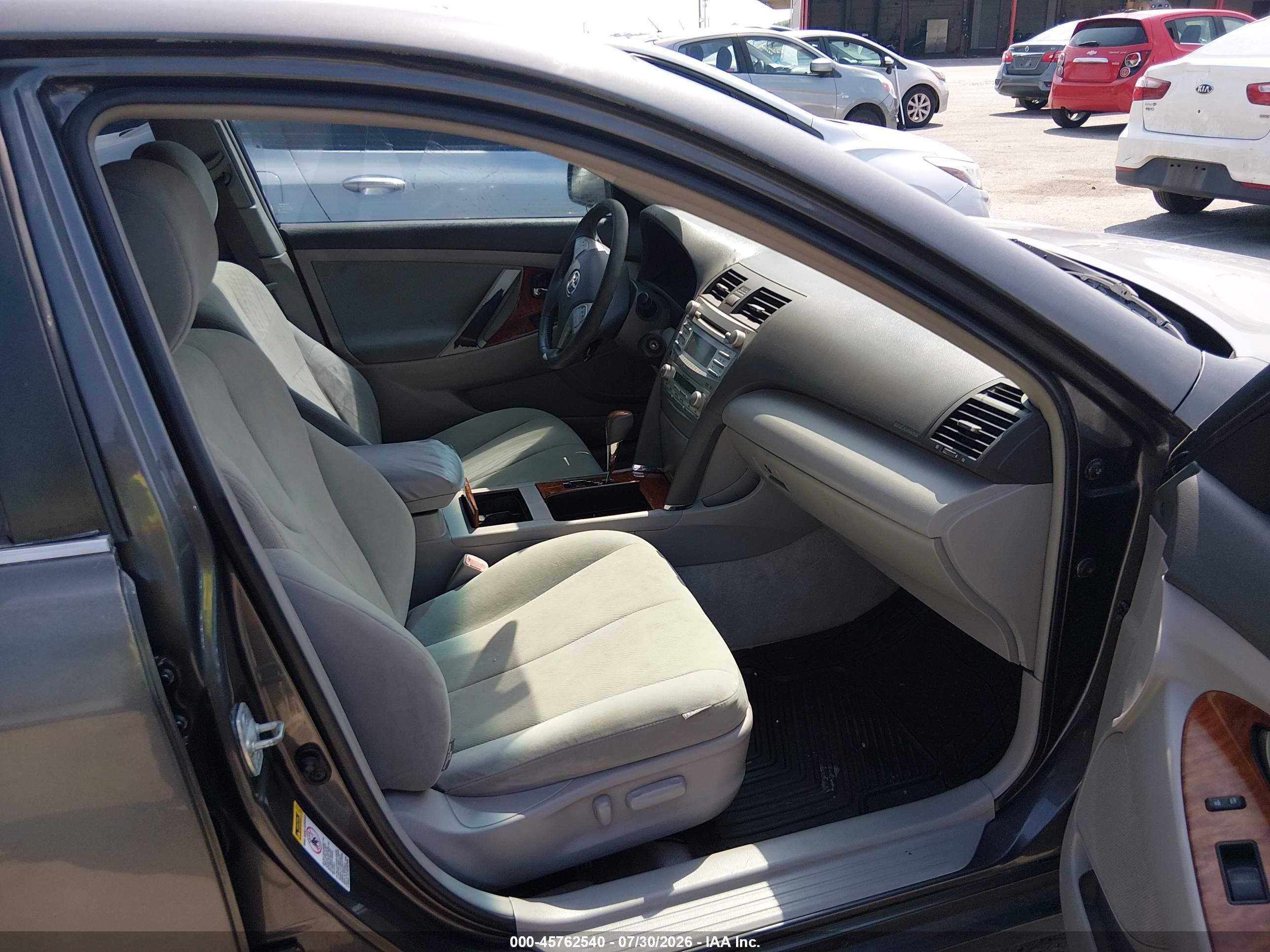 2009 Toyota Camry Xle Gray vin: 4T1BE46K79U300100