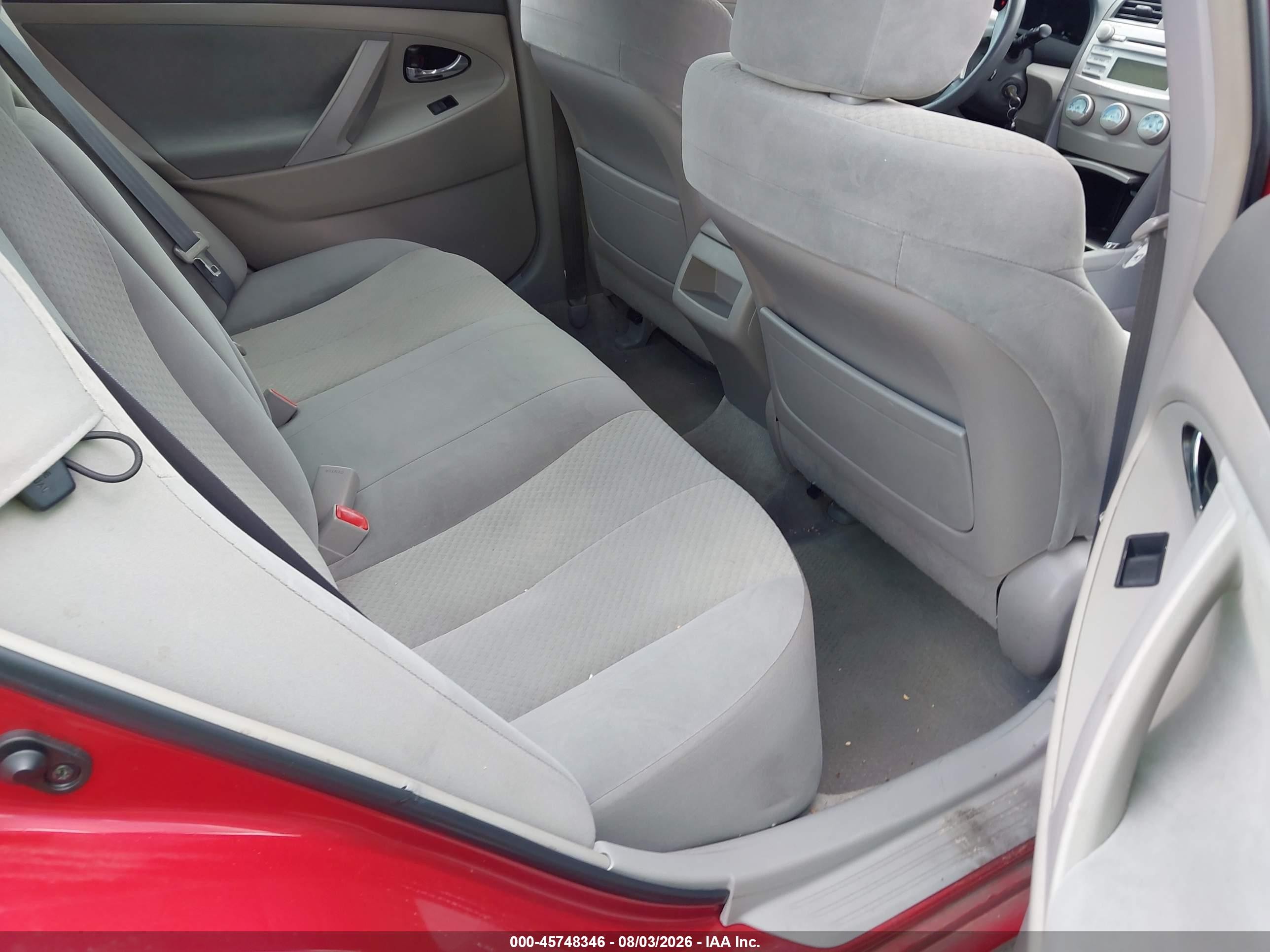 2009 Toyota Camry Le Red vin: 4T1BE46K79U300226