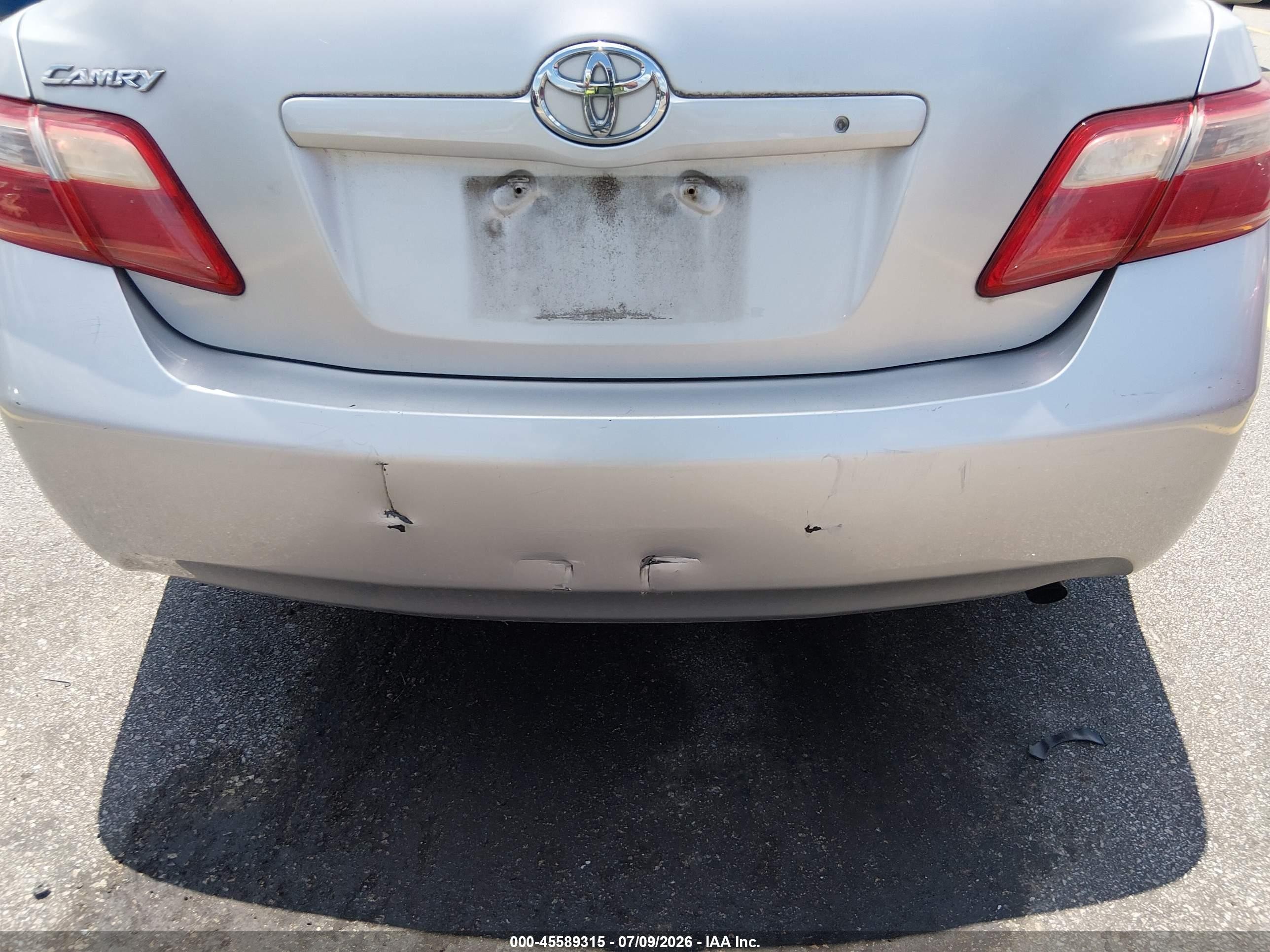 2009 Toyota Camry   Silver vin: 4T1BE46K79U308732