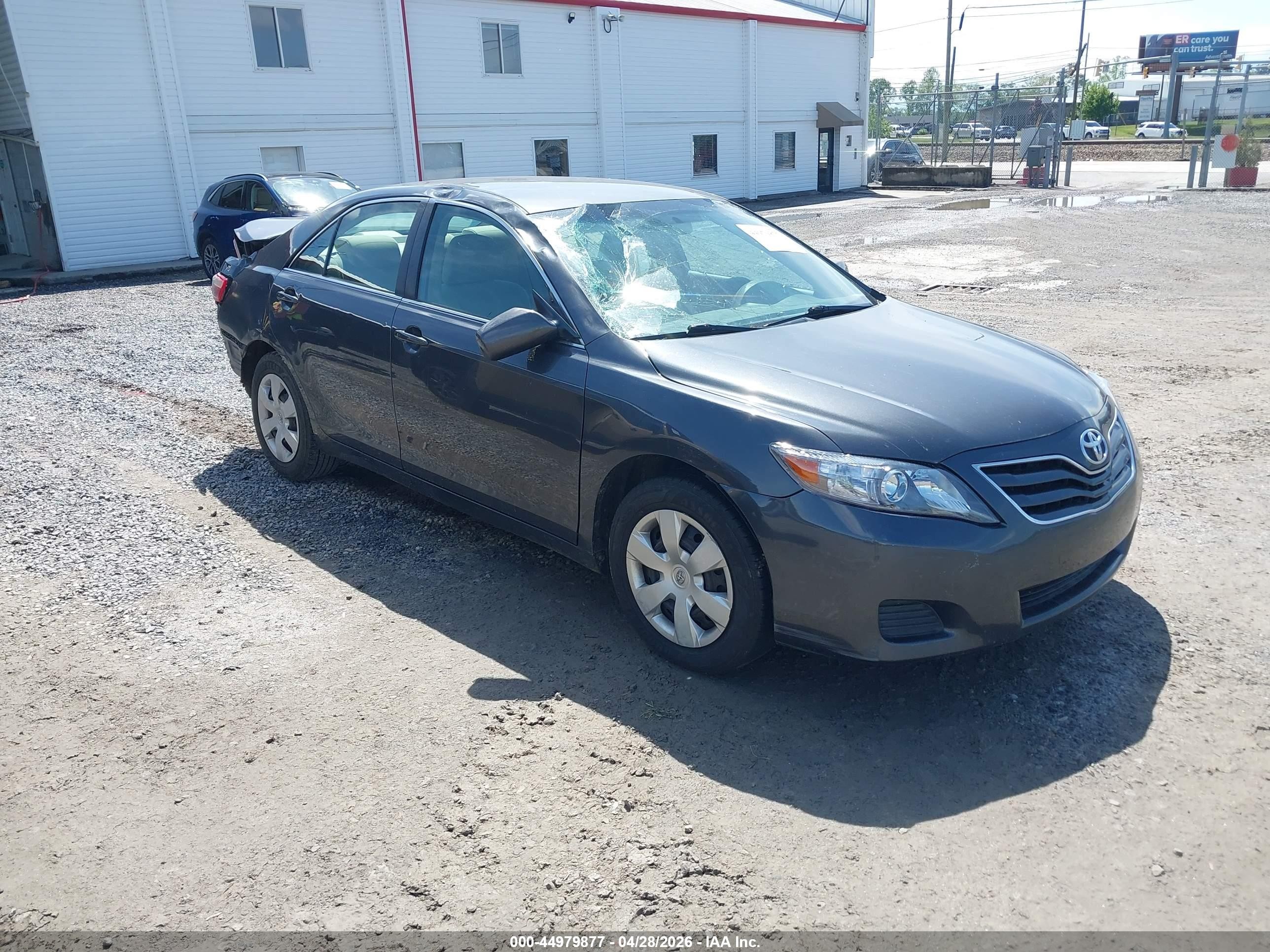 2009 Toyota Camry Le Серый vin: 4T1BE46K79U317687
