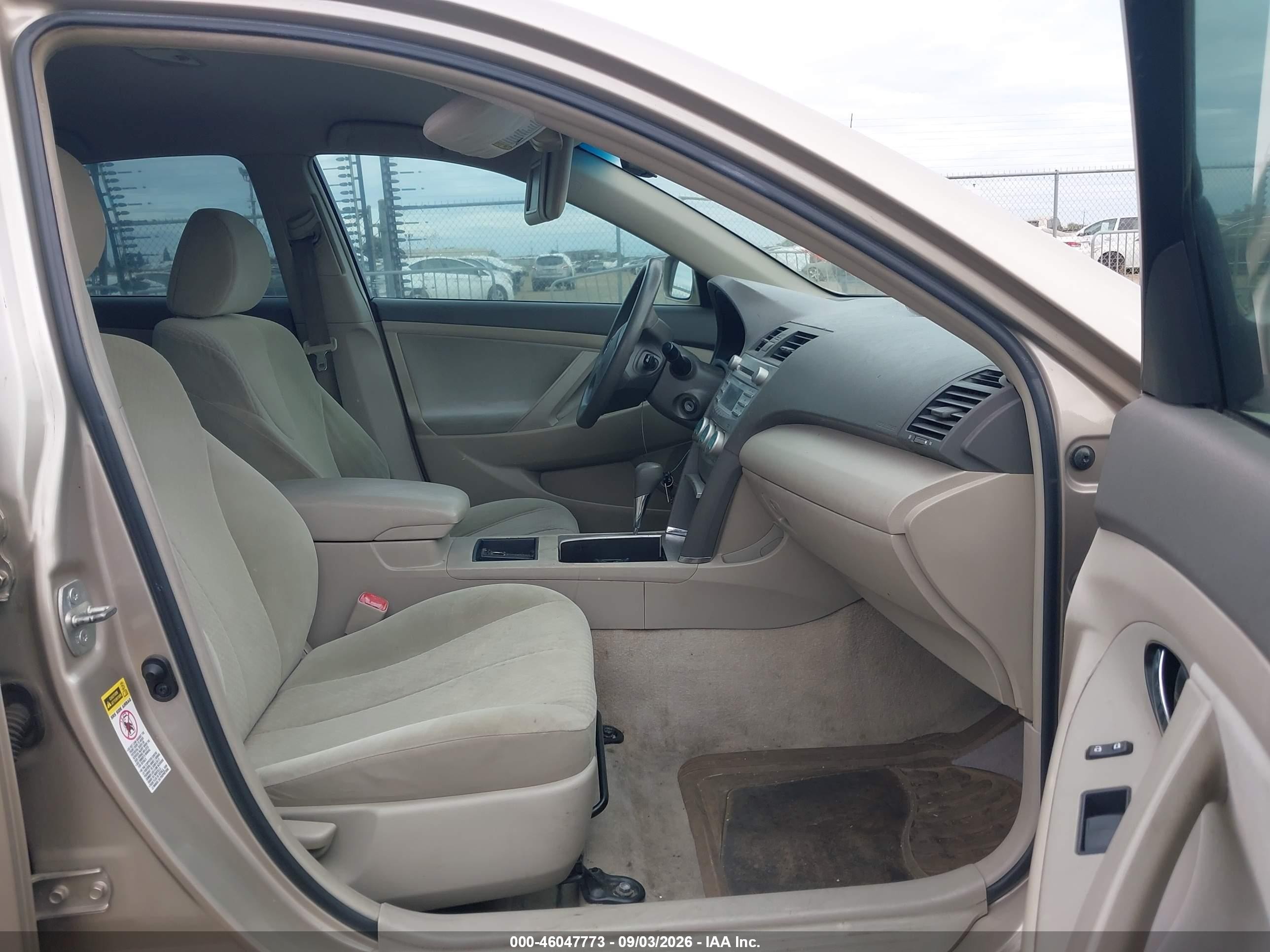 2009 Toyota Camry Se/le/xle Gold vin: 4T1BE46K79U325871