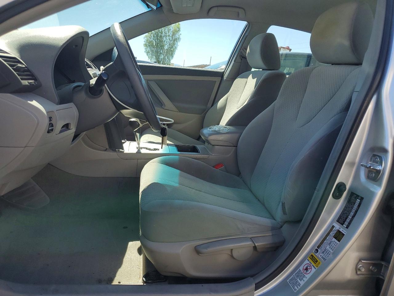 2009 Toyota Camry Base Silver vin: 4T1BE46K79U331119