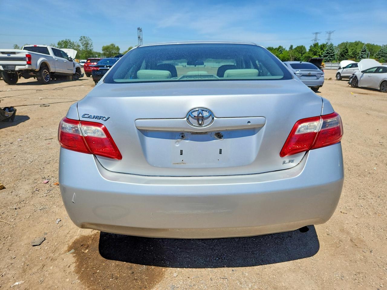 2009 Toyota Camry Le Silver vin: 4T1BE46K79U336272