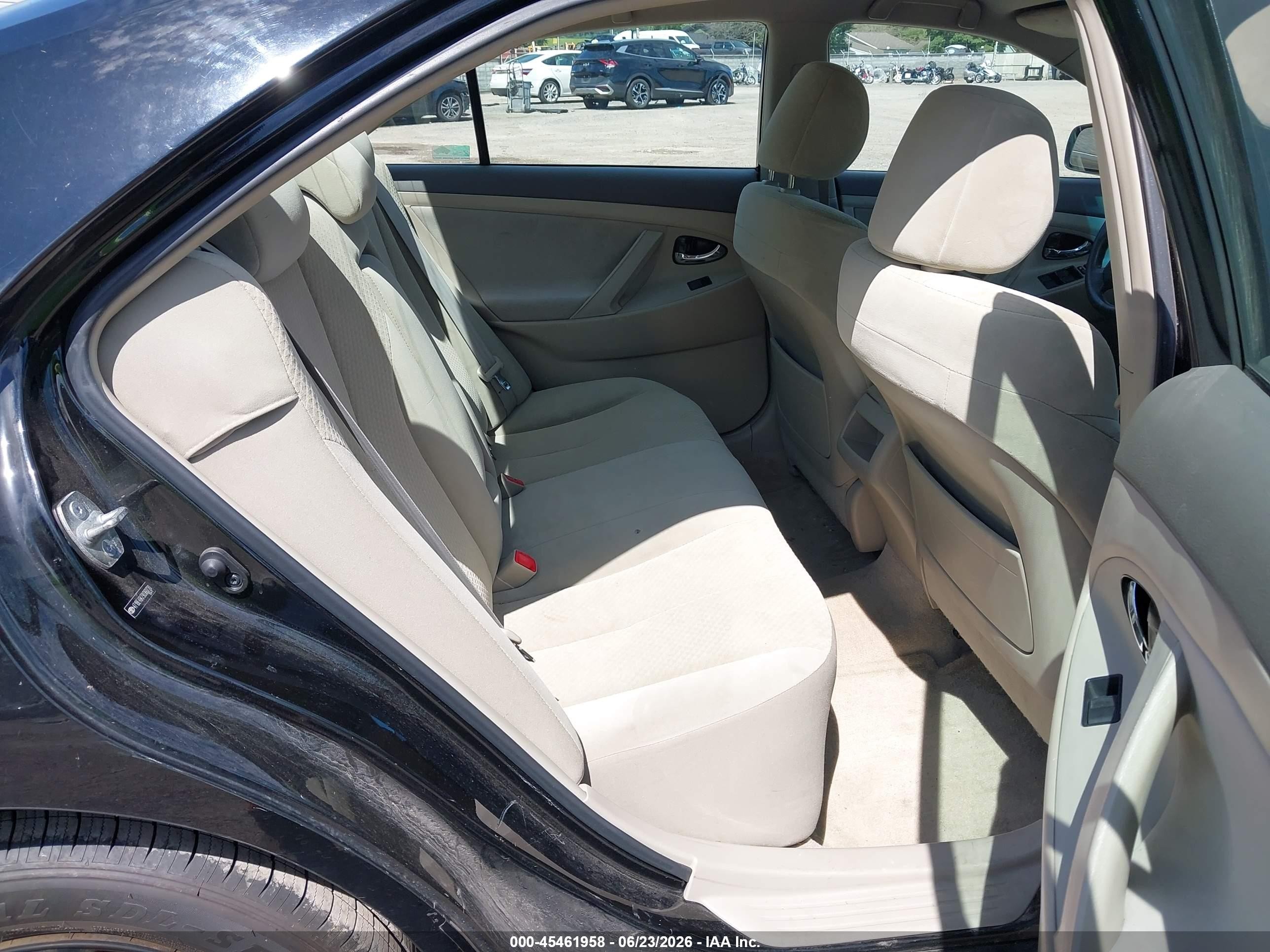 2009 Toyota Camry Le Black vin: 4T1BE46K79U360720