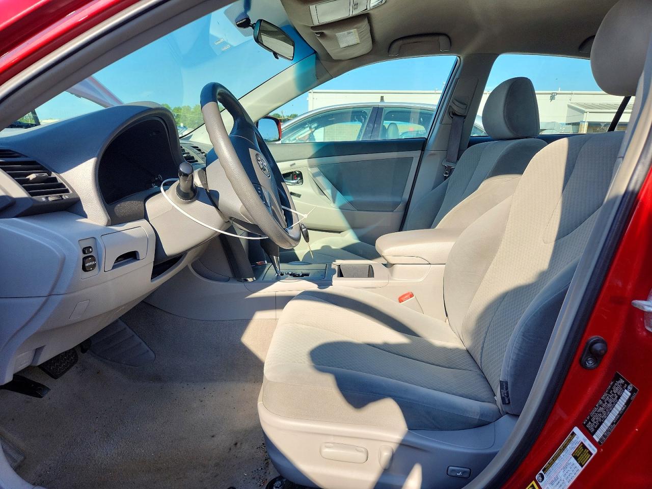 2009 Toyota Camry Le Red vin: 4T1BE46K79U370745