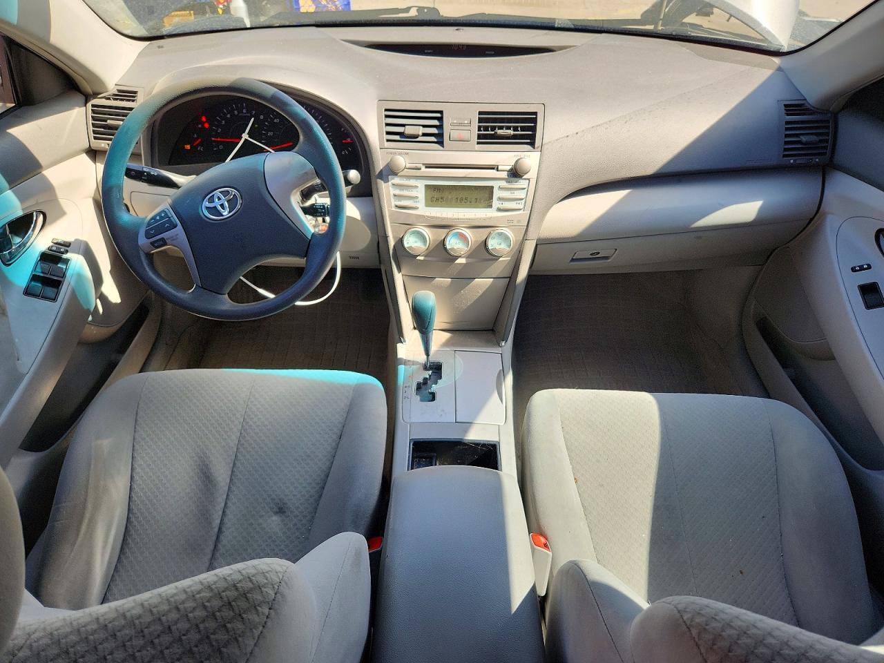 2009 Toyota Camry Le Gray vin: 4T1BE46K79U371183