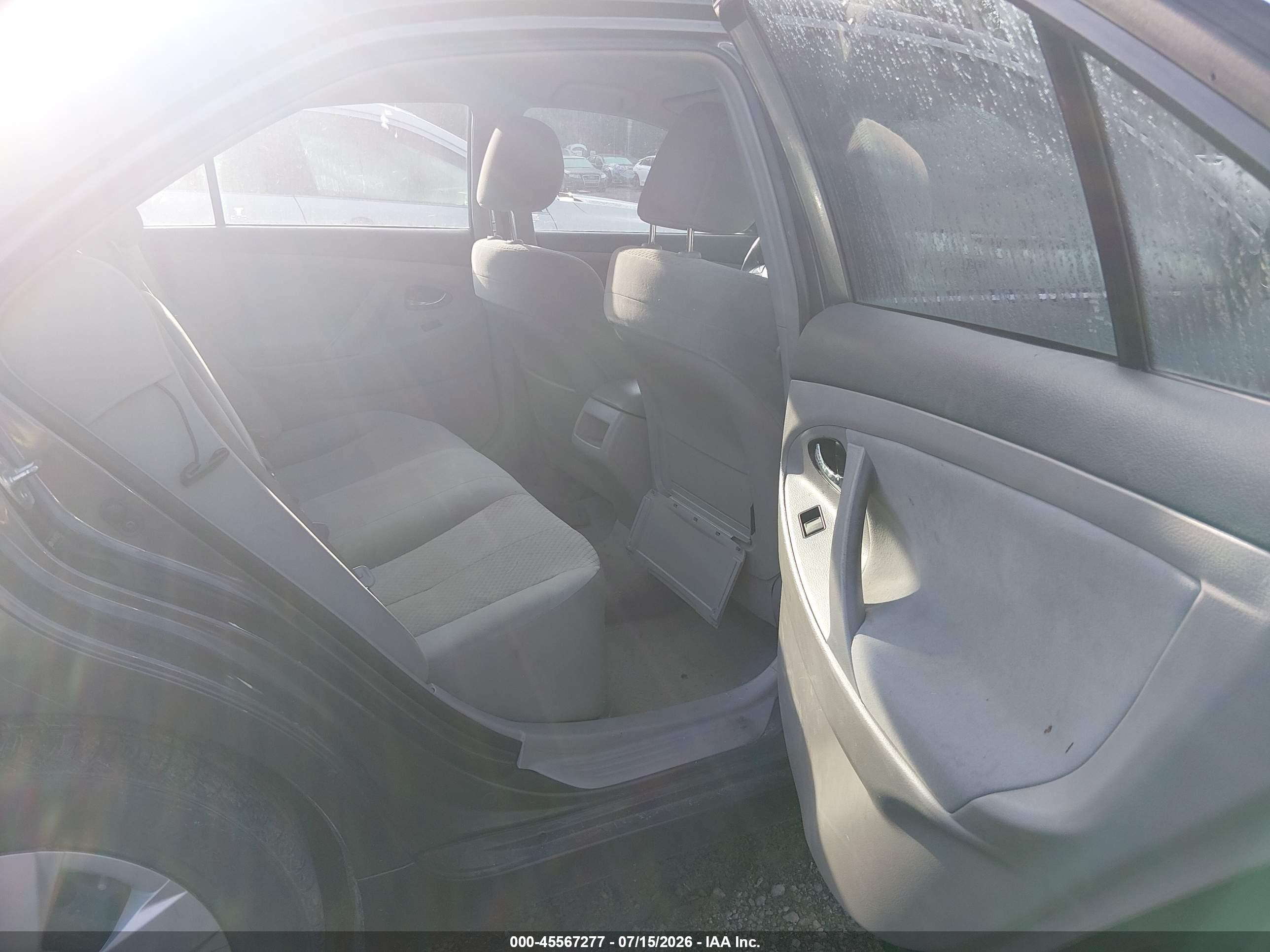 2009 Toyota Camry Le Серый vin: 4T1BE46K79U377453