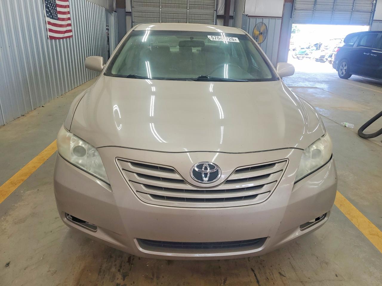2009 Toyota Camry Le Gold vin: 4T1BE46K79U396780