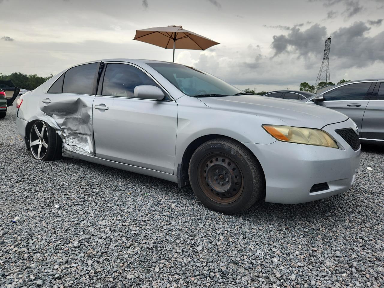 2009 Toyota Camry Le Silver vin: 4T1BE46K79U405719