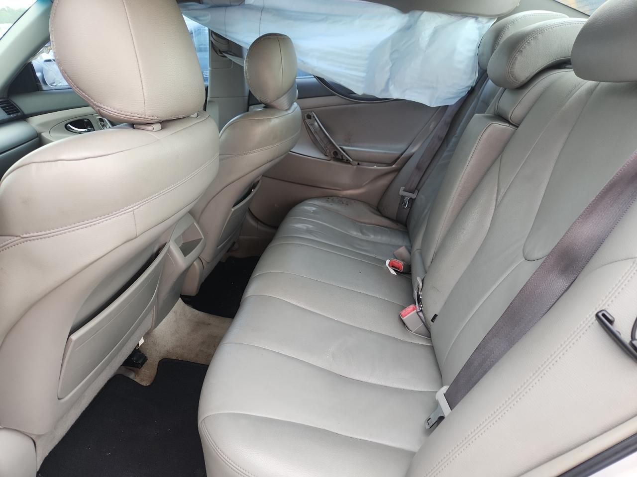 2009 Toyota Camry Le Silver vin: 4T1BE46K79U405719