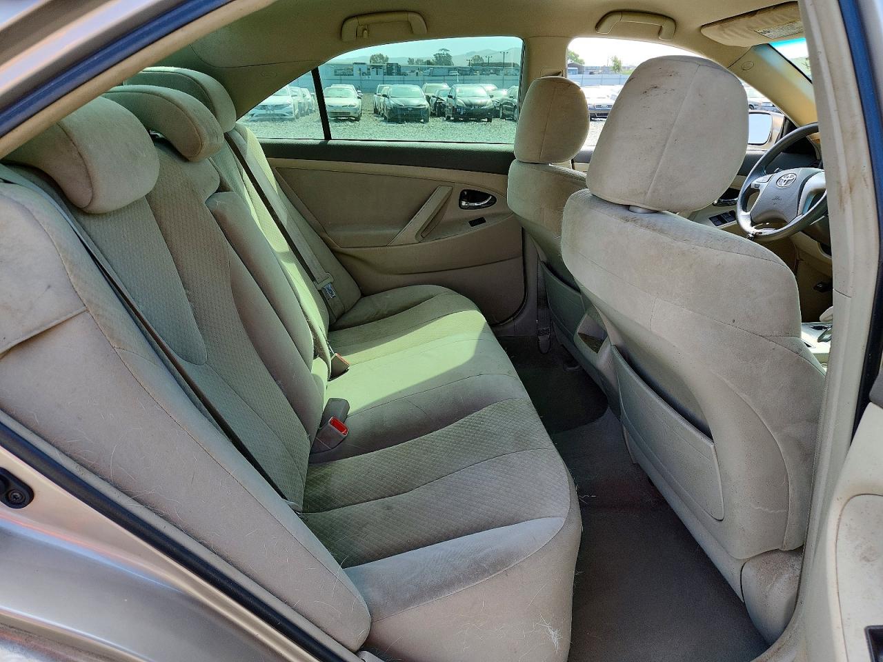 2009 Toyota Camry Le Желто-коричневый vin: 4T1BE46K79U808468