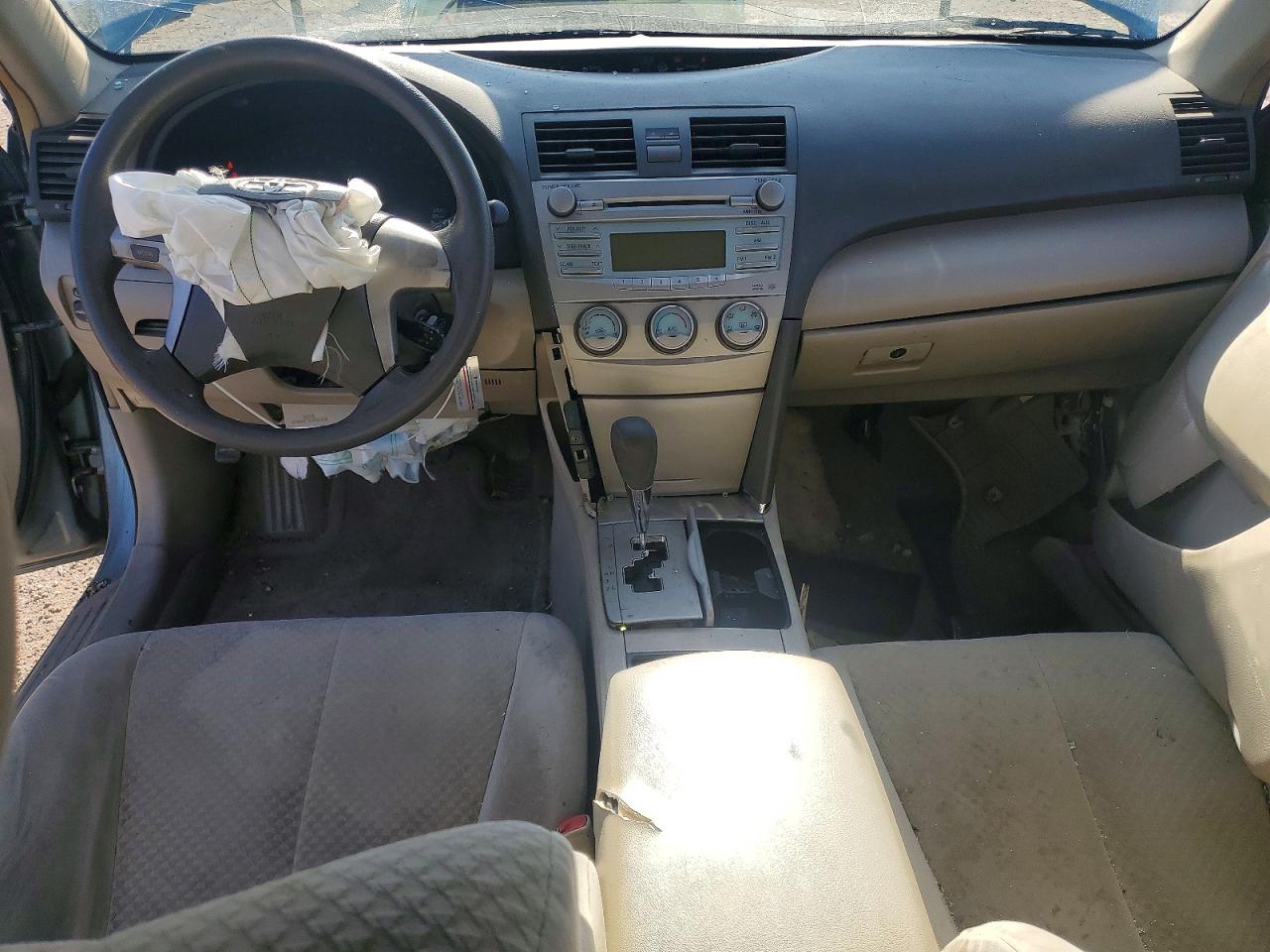2009 Toyota Camry Le Turquoise vin: 4T1BE46K79U834701