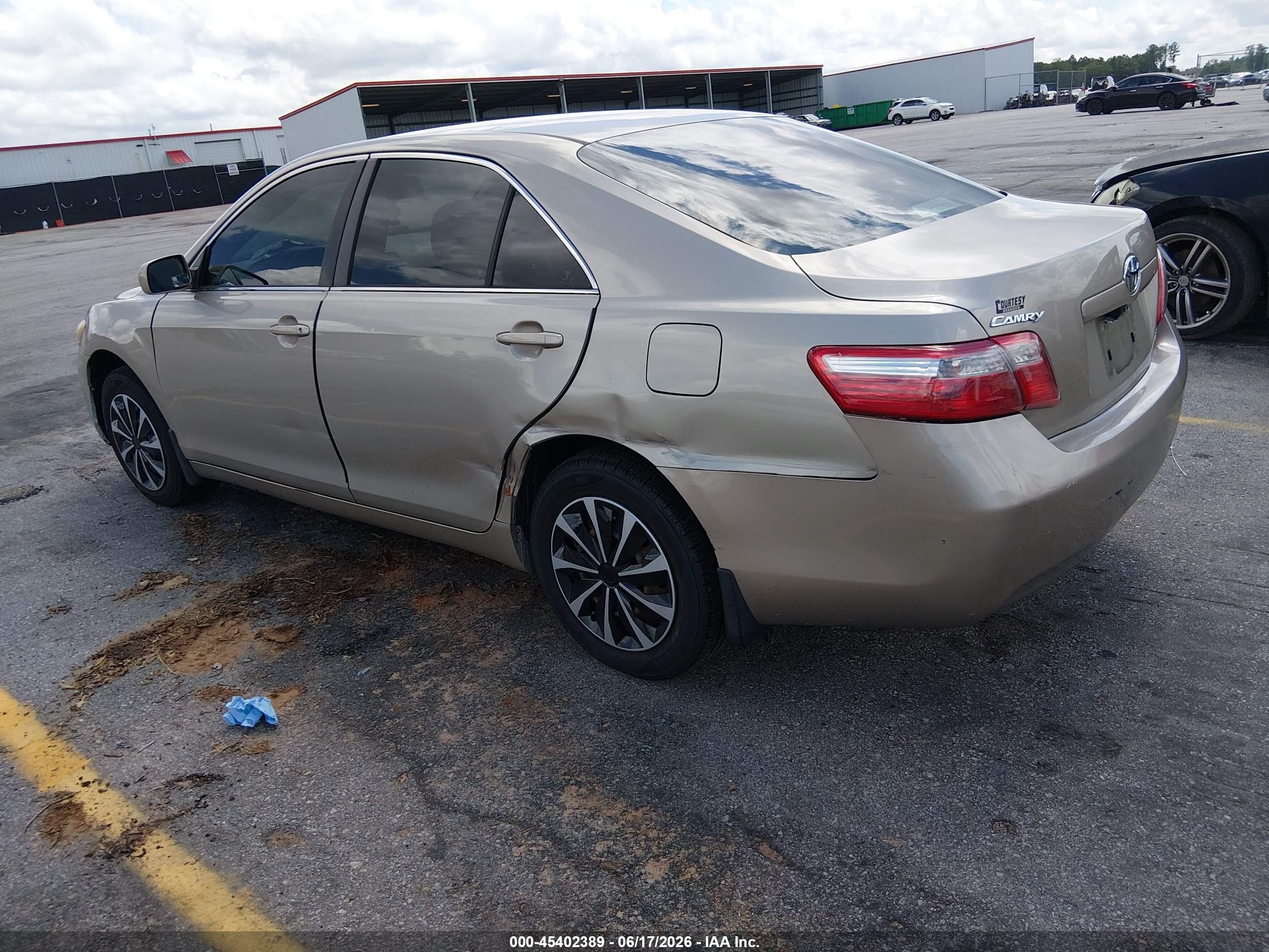 2009 Toyota Camry Le Champagne vin: 4T1BE46K79U853829