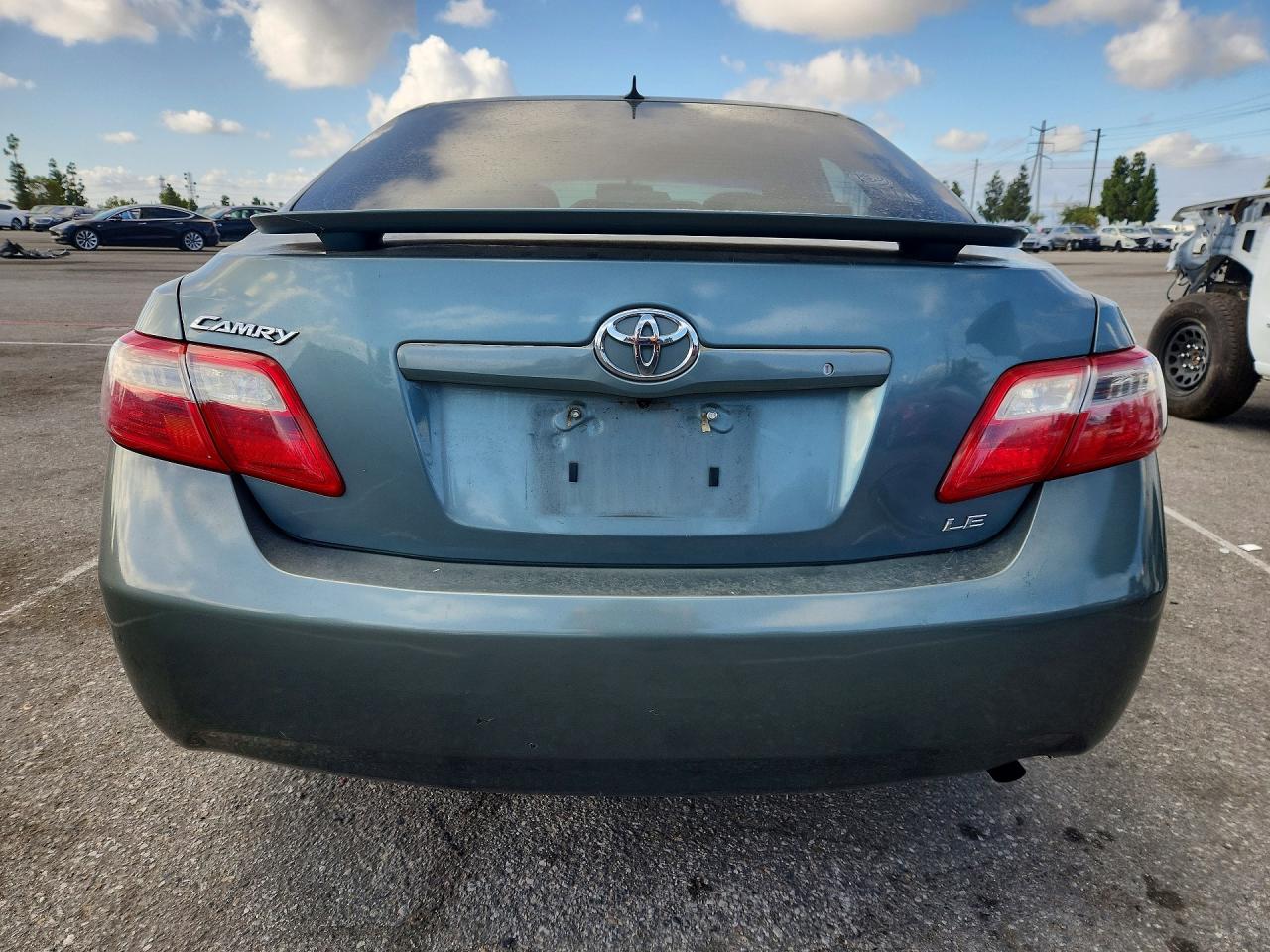 2009 Toyota Camry Le Turquoise vin: 4T1BE46K79U855418
