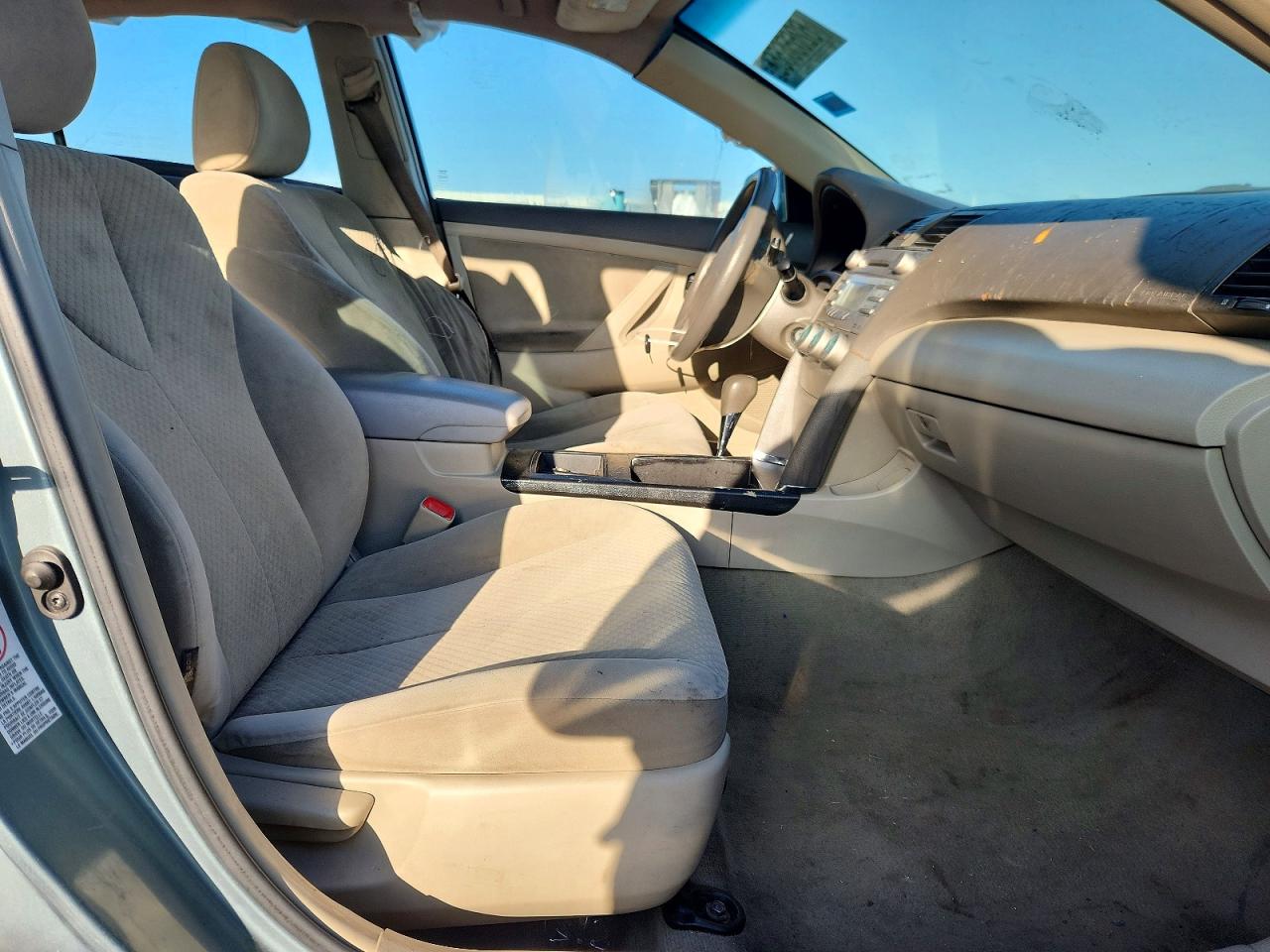 2009 Toyota Camry Le Green vin: 4T1BE46K79U876110