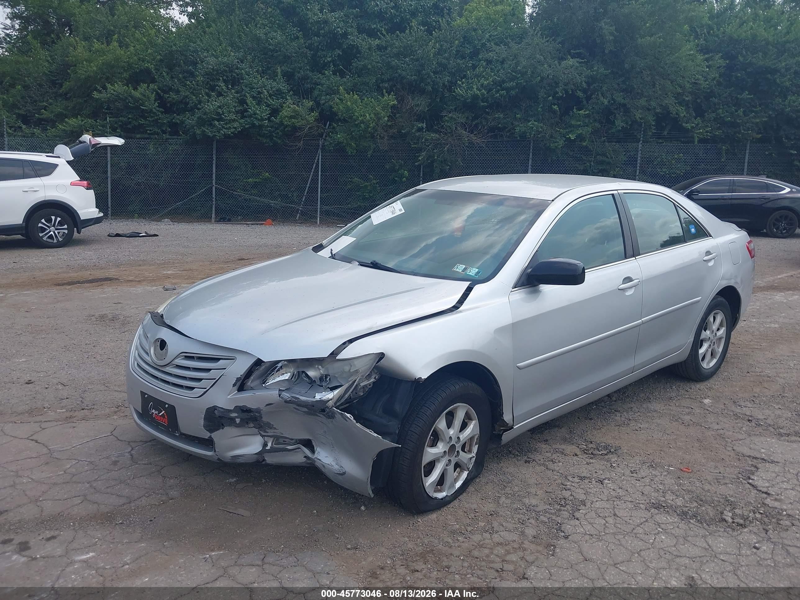 2009 Toyota Camry Le Silver vin: 4T1BE46K79U893666