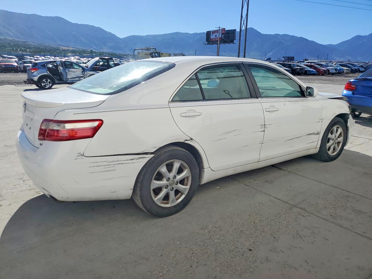 2009 Toyota Camry Белый vin: 4T1BE46K79U894378