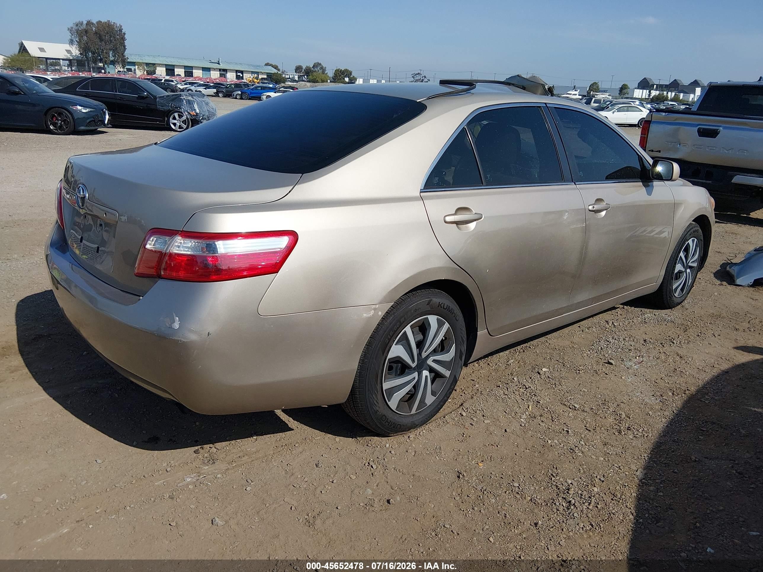 2009 Toyota Camry   Коричневый vin: 4T1BE46K79U894591