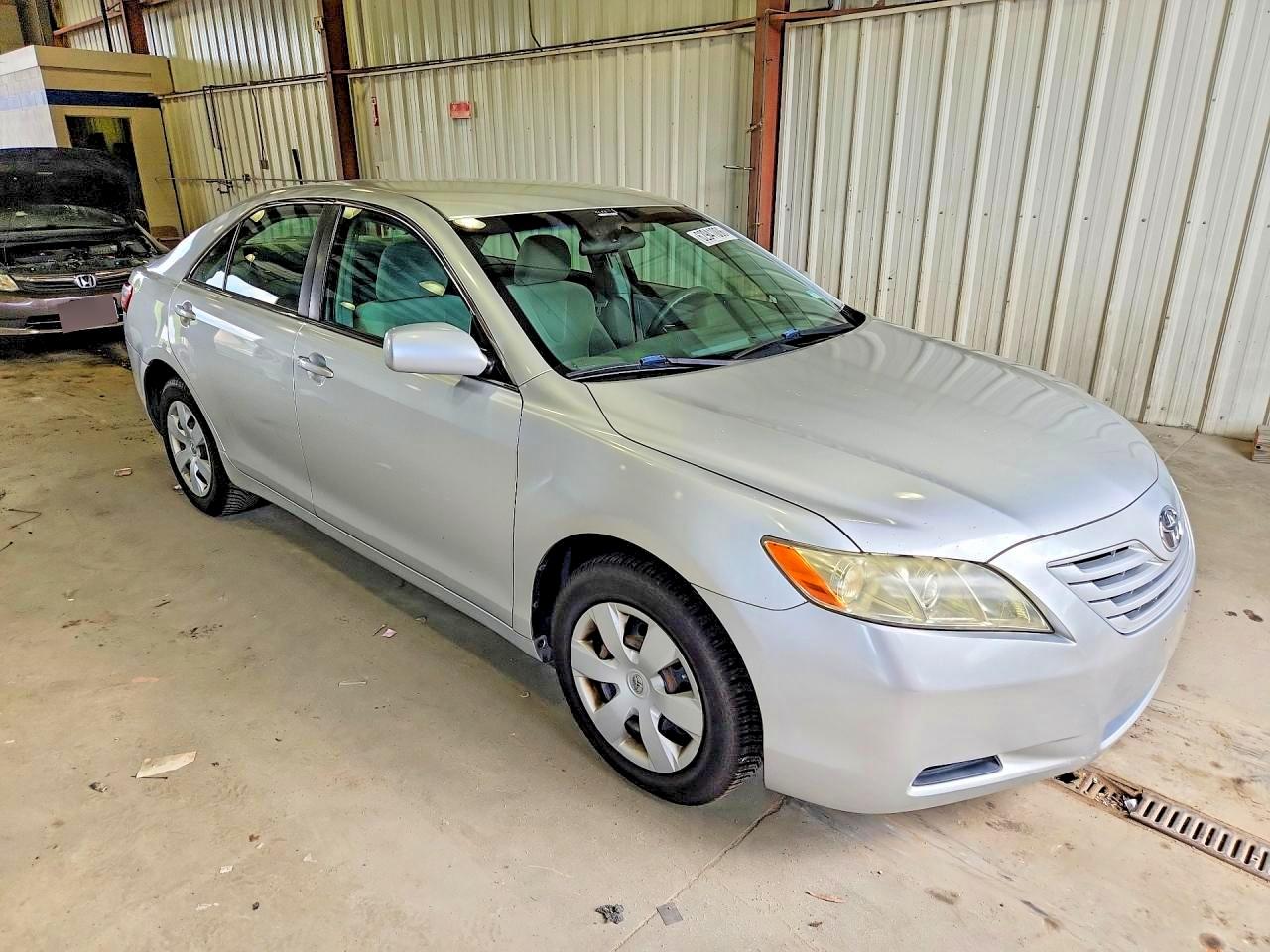 2009 Toyota Camry Base Silver vin: 4T1BE46K79U900888