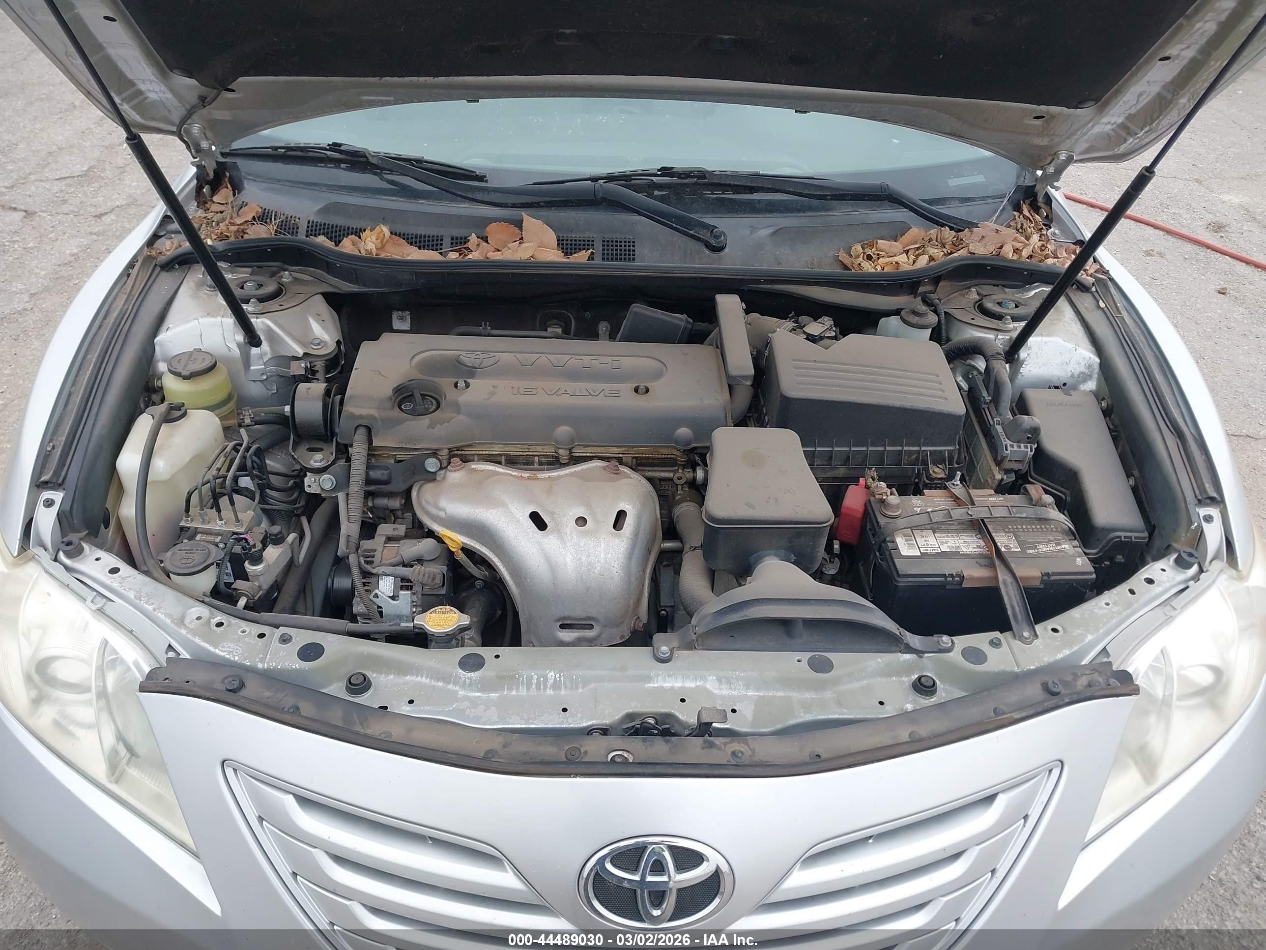 2009 Toyota Camry Le Silver vin: 4T1BE46K79U914113