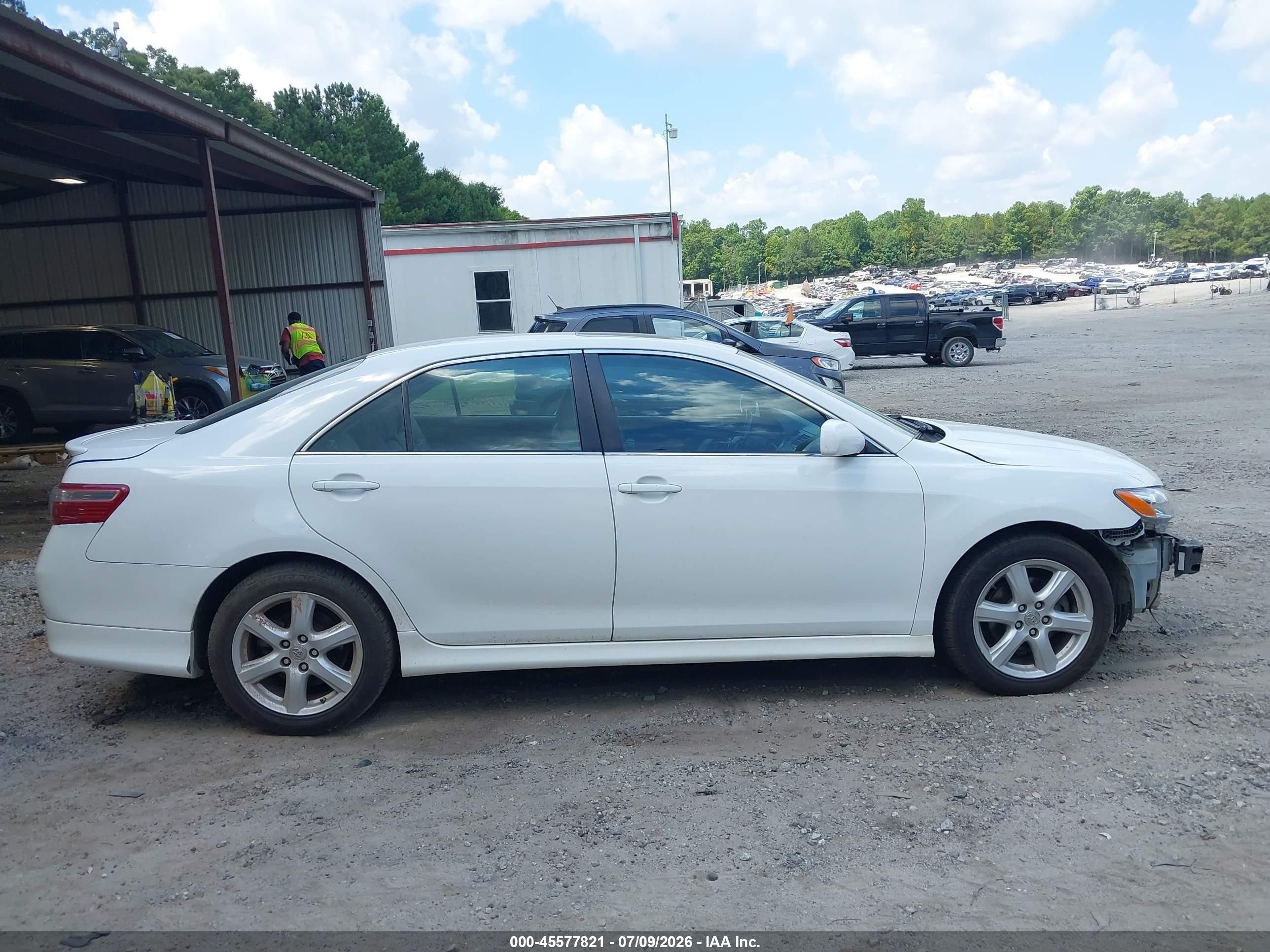 2009 Toyota Camry Se White vin: 4T1BE46K79U920381