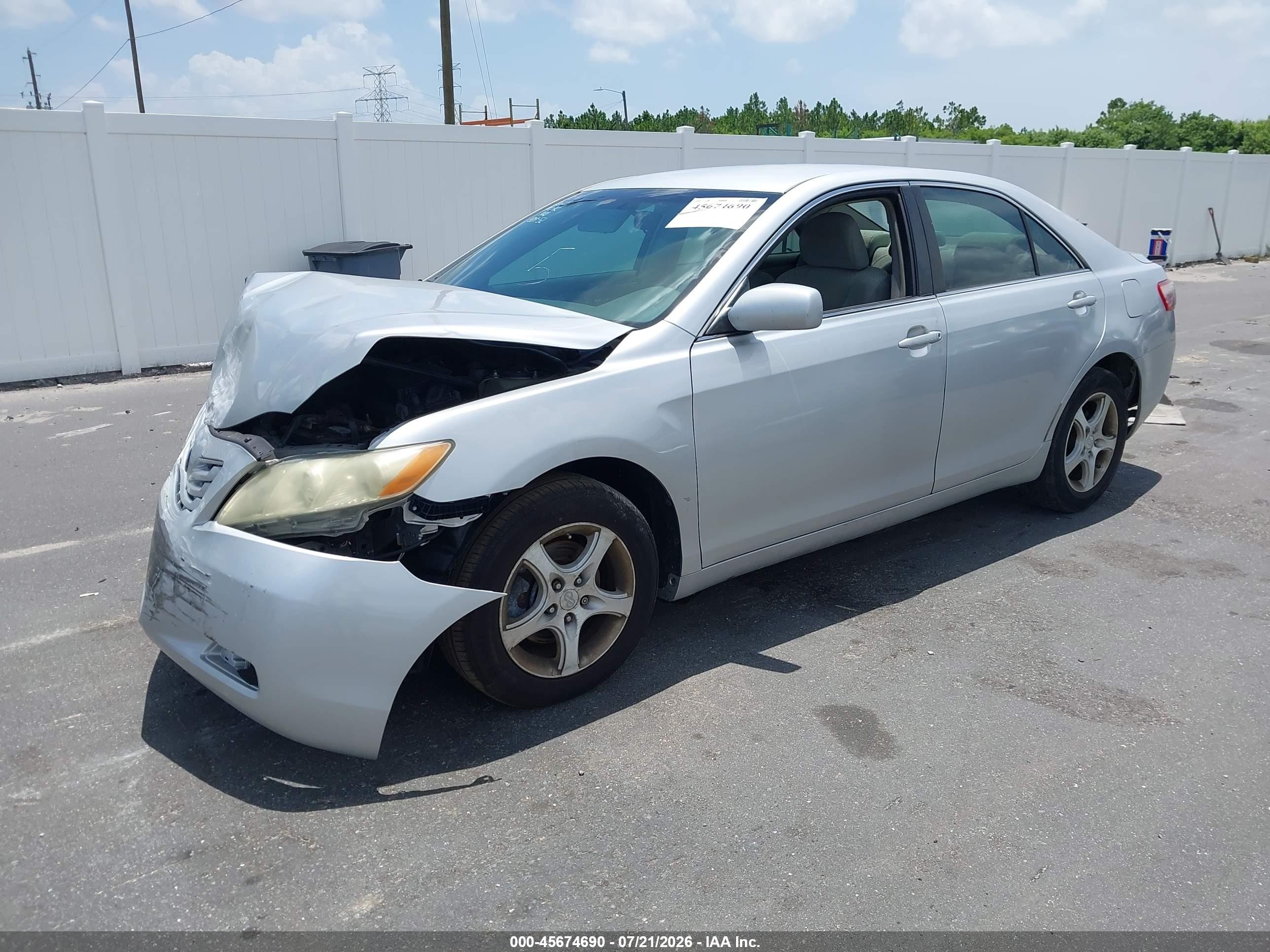2007 Toyota Camry Le Silver vin: 4T1BE46K87U003270