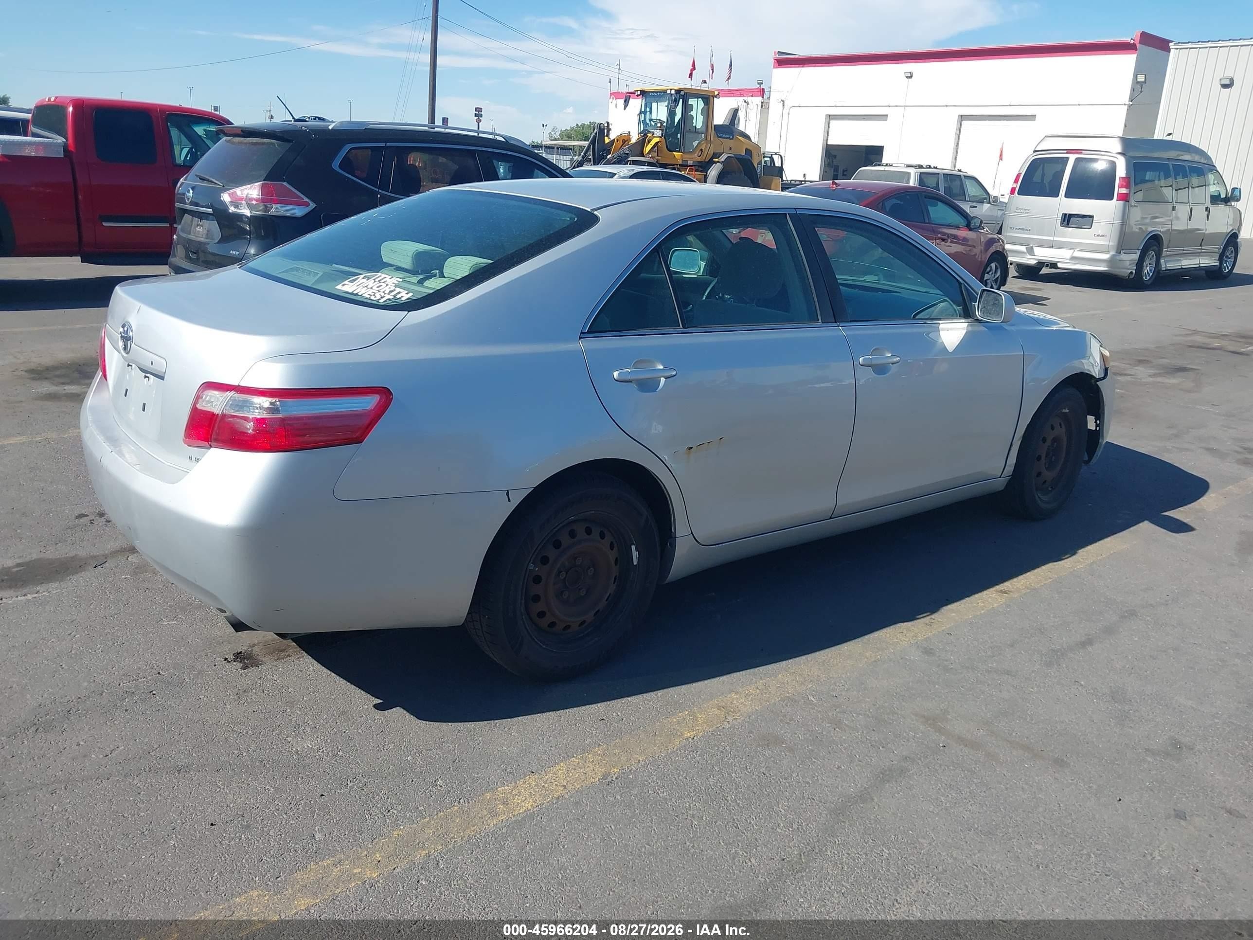 2007 Toyota Camry Le Silver vin: 4T1BE46K87U013460