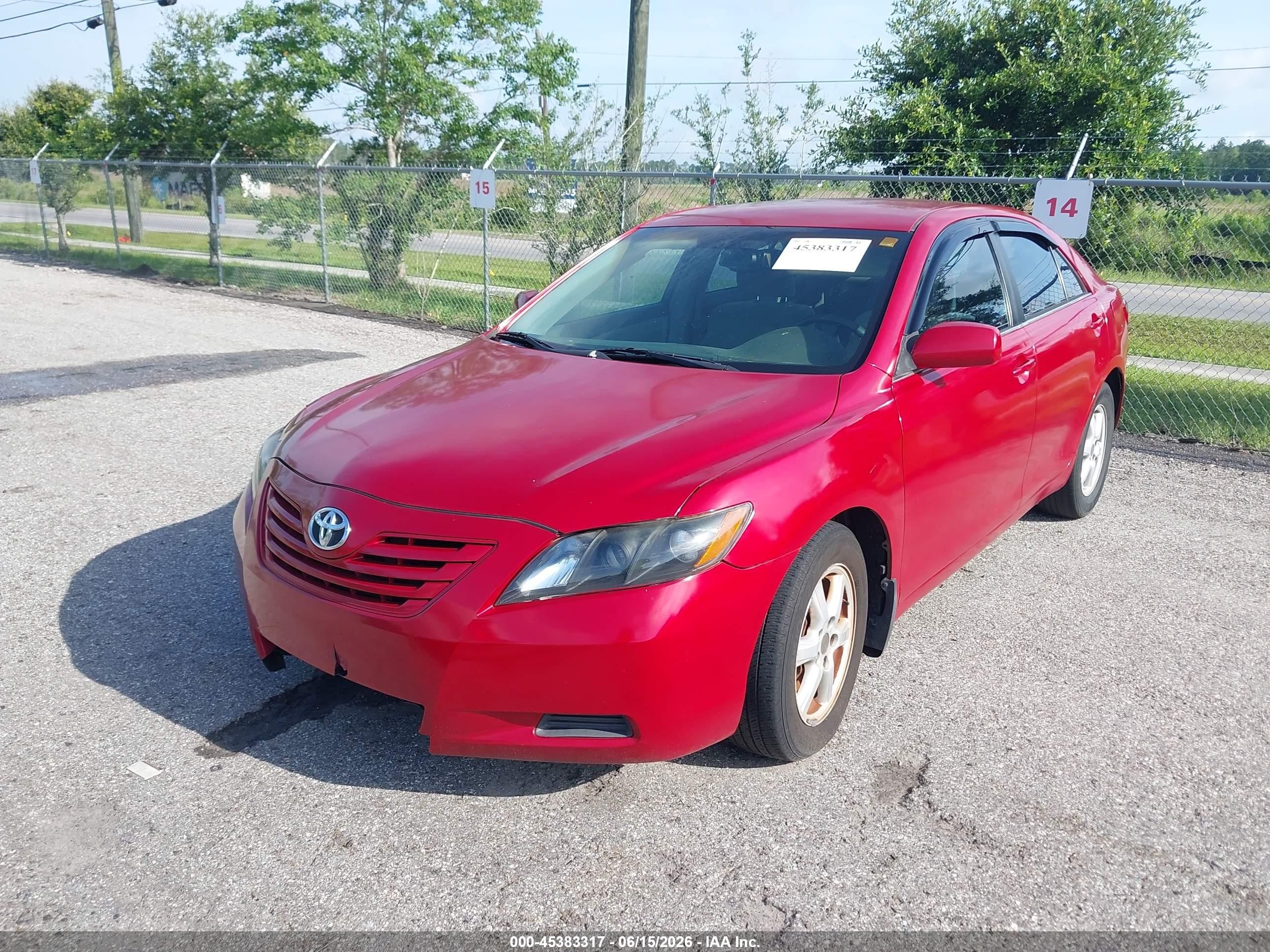 2007 Toyota Camry Le Red vin: 4T1BE46K87U022904