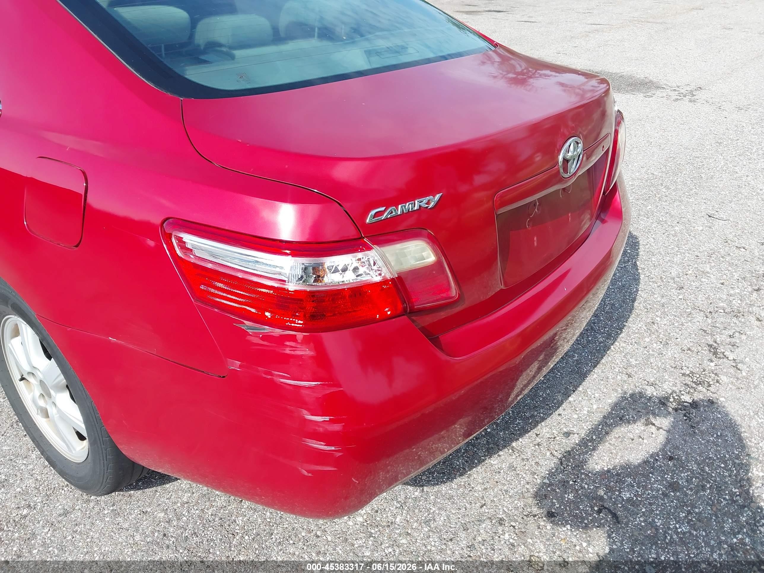 2007 Toyota Camry Le Red vin: 4T1BE46K87U022904
