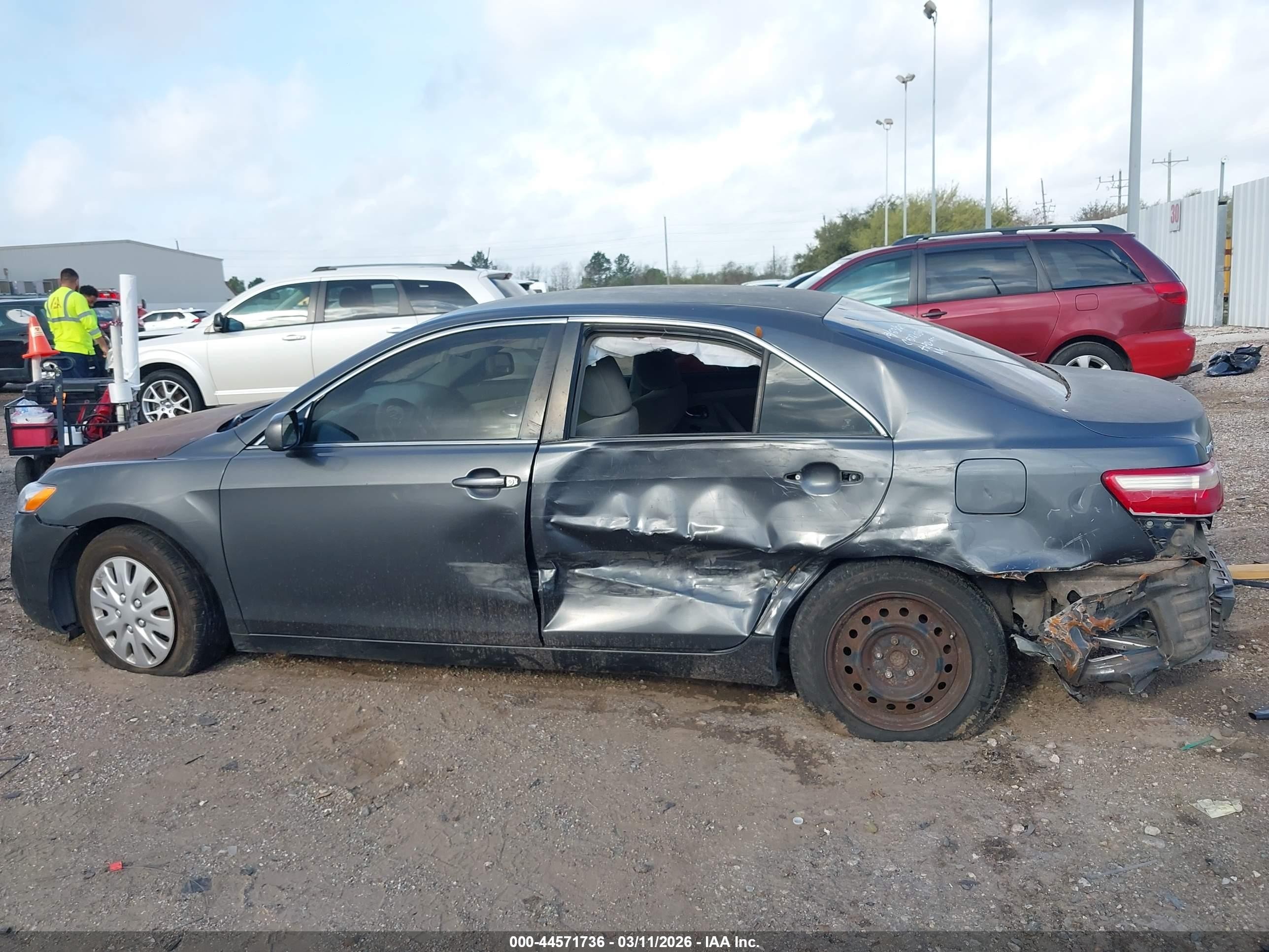 2007 Toyota Camry Le Серый vin: 4T1BE46K87U024684