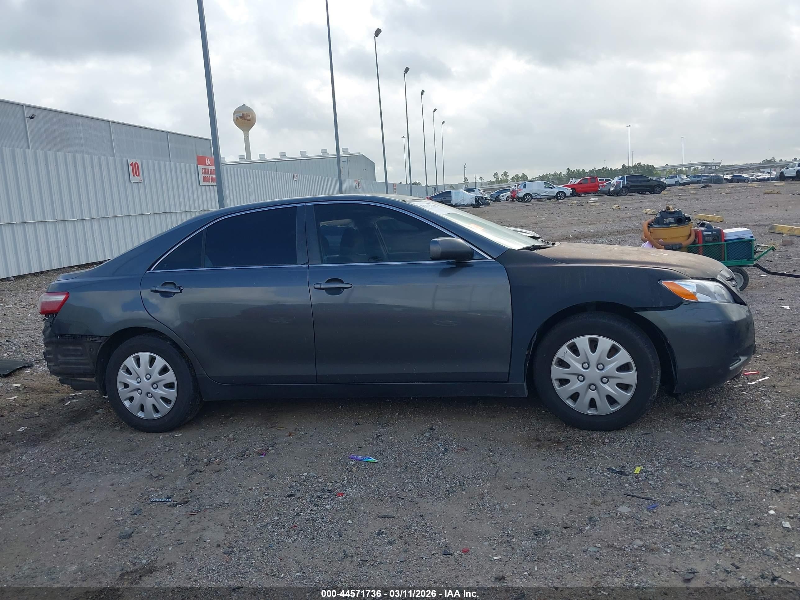 2007 Toyota Camry Le Серый vin: 4T1BE46K87U024684