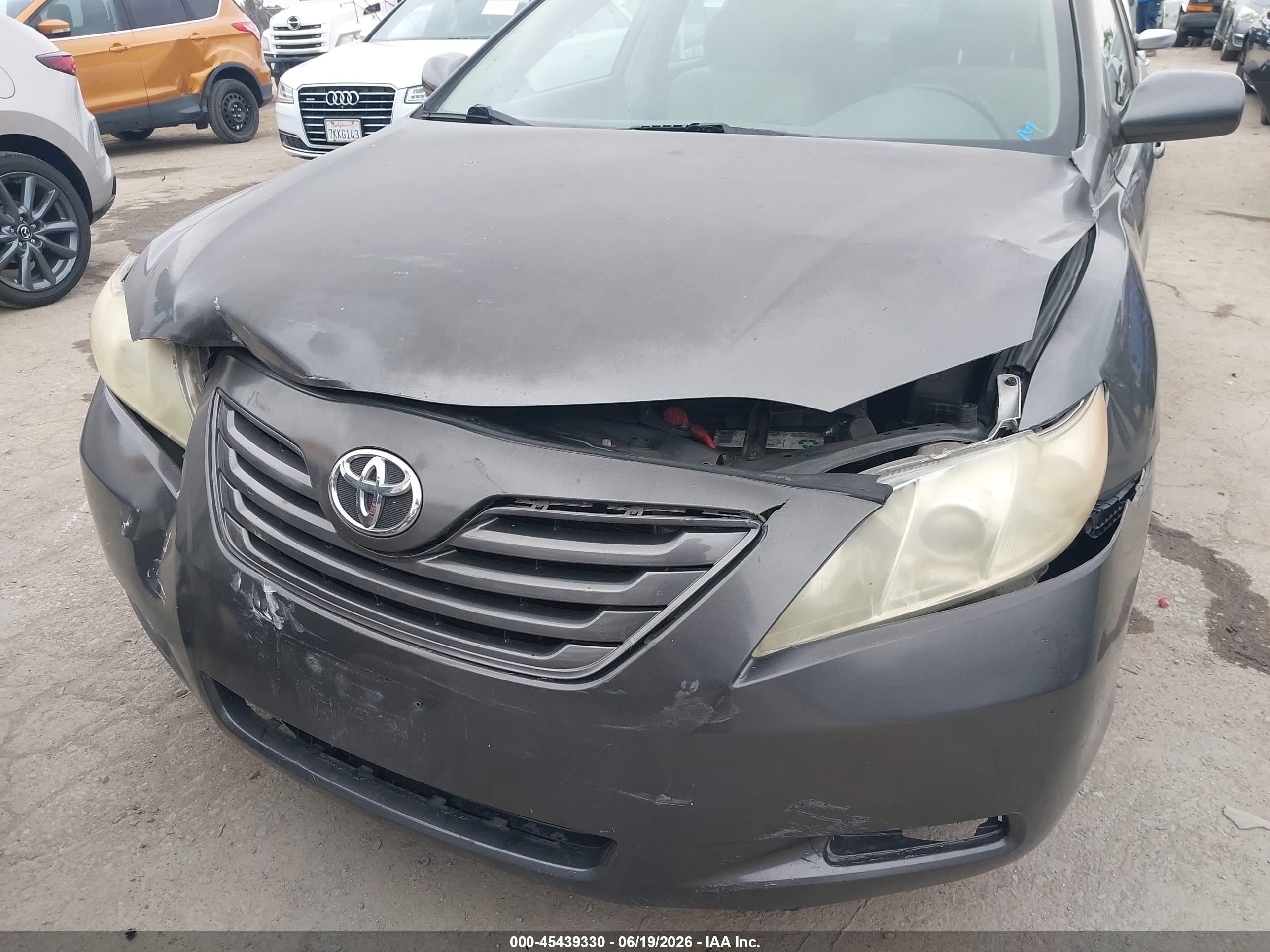 2007 Toyota Camry Le Gray vin: 4T1BE46K87U050282