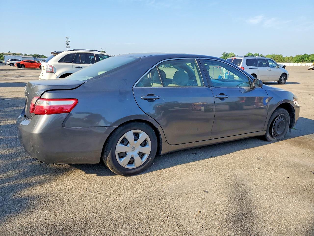 2009 Toyota Camry Le Серый vin: 4T1BE46K87U052209