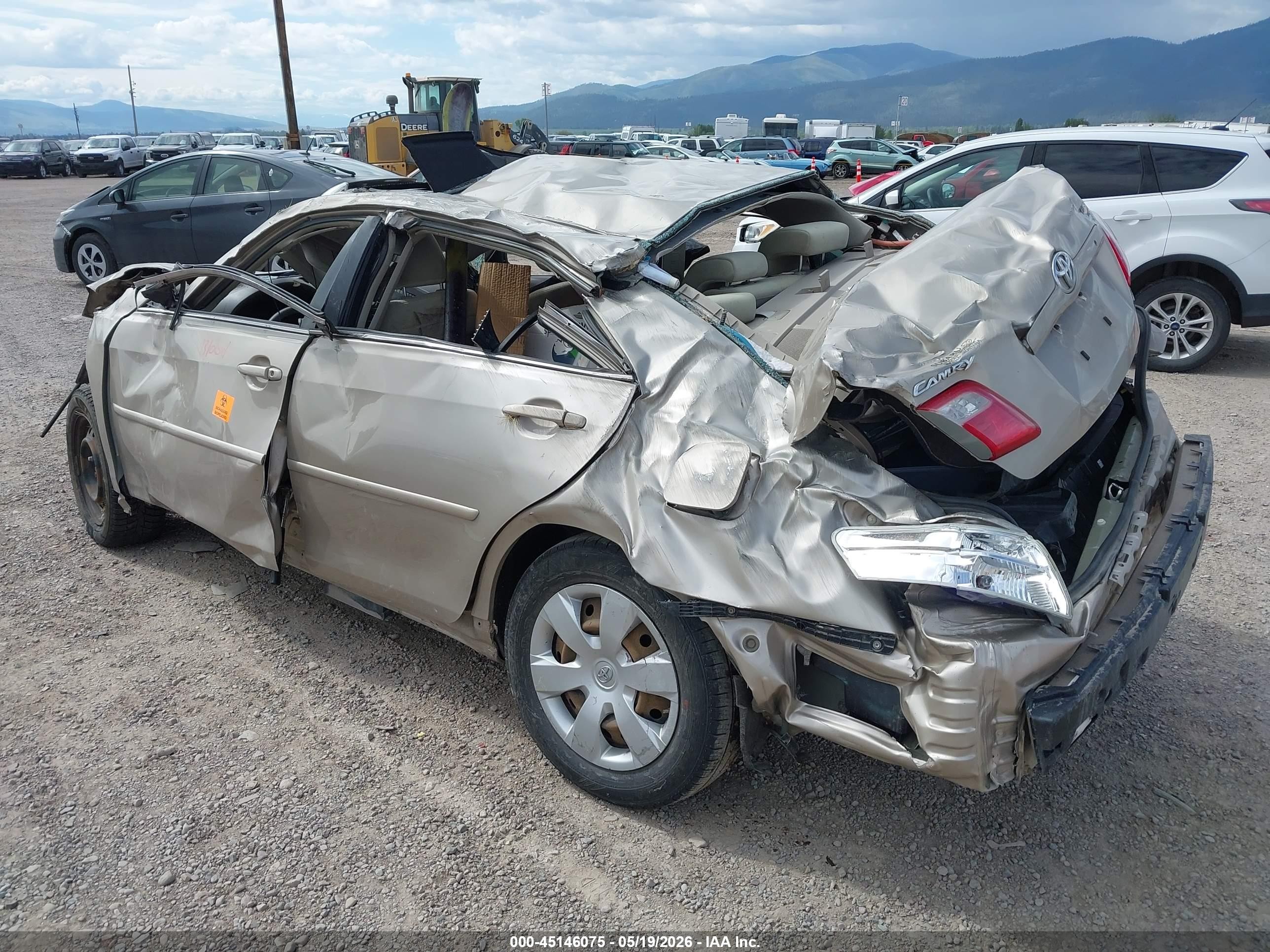 2007 Toyota Camry Le Золотой vin: 4T1BE46K87U081130