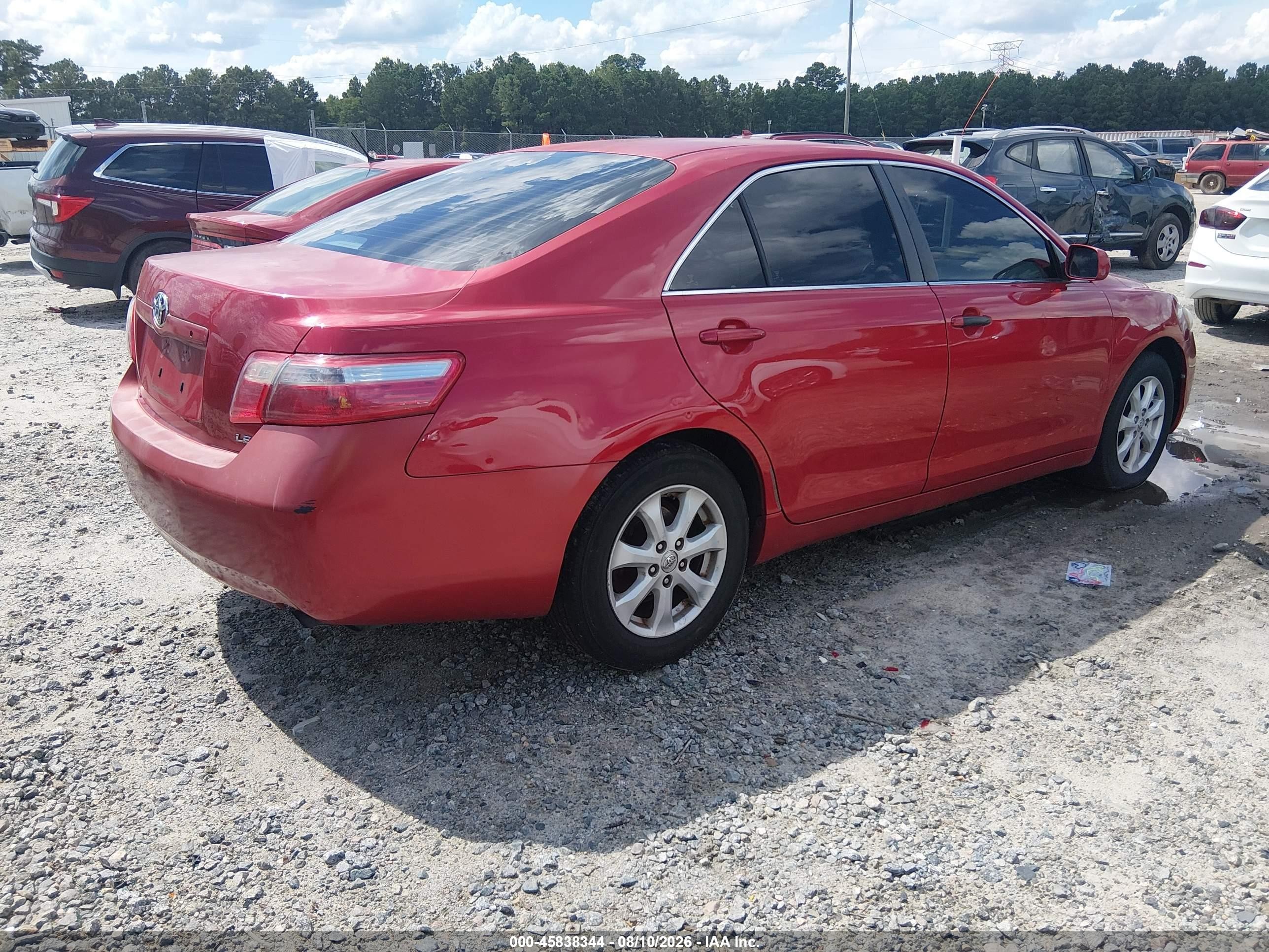 2007 Toyota Camry Le Red vin: 4T1BE46K87U094380