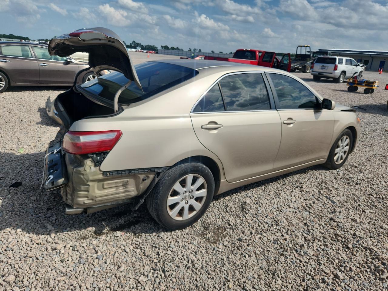 2007 Toyota Camry Le Золотой vin: 4T1BE46K87U104003