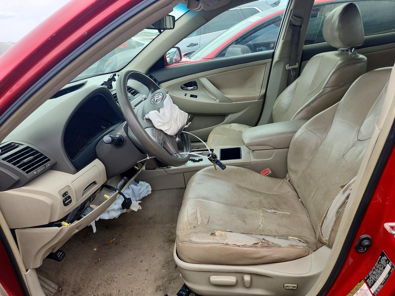 2007 Toyota Camry Le Red vin: 4T1BE46K87U129192
