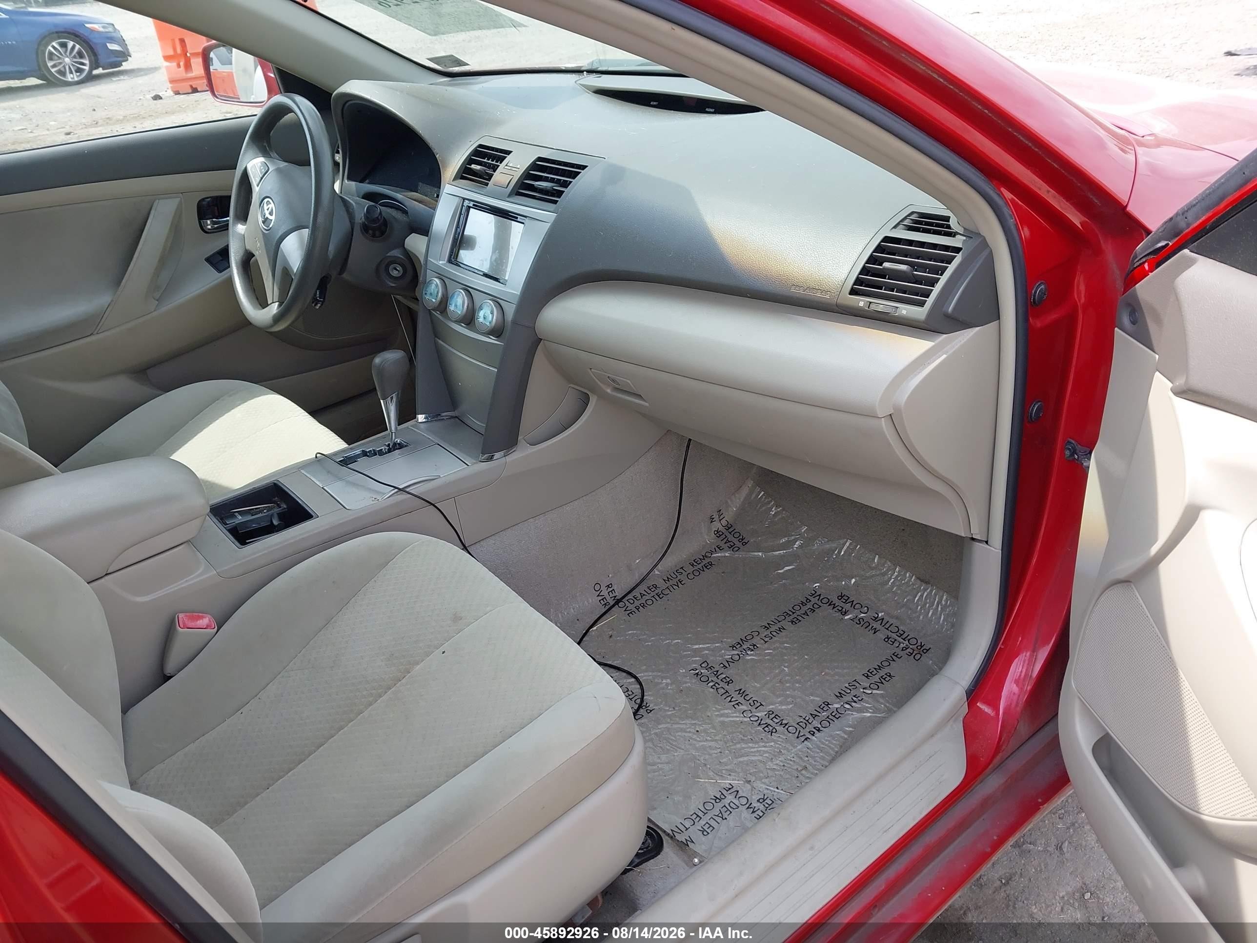 2007 Toyota Camry Le Red vin: 4T1BE46K87U178585