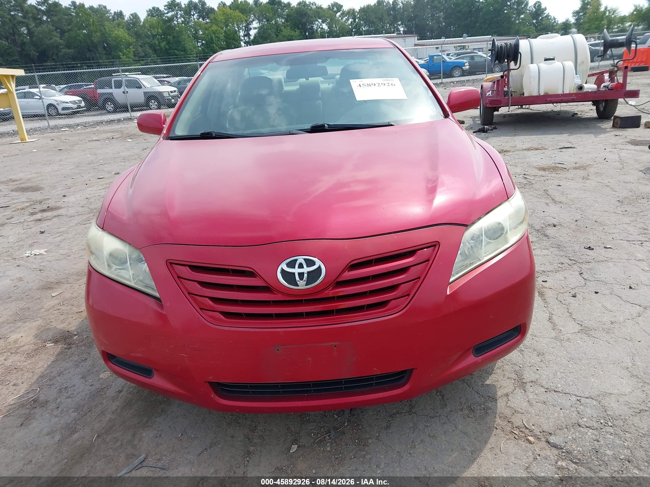 2007 Toyota Camry Le Red vin: 4T1BE46K87U178585