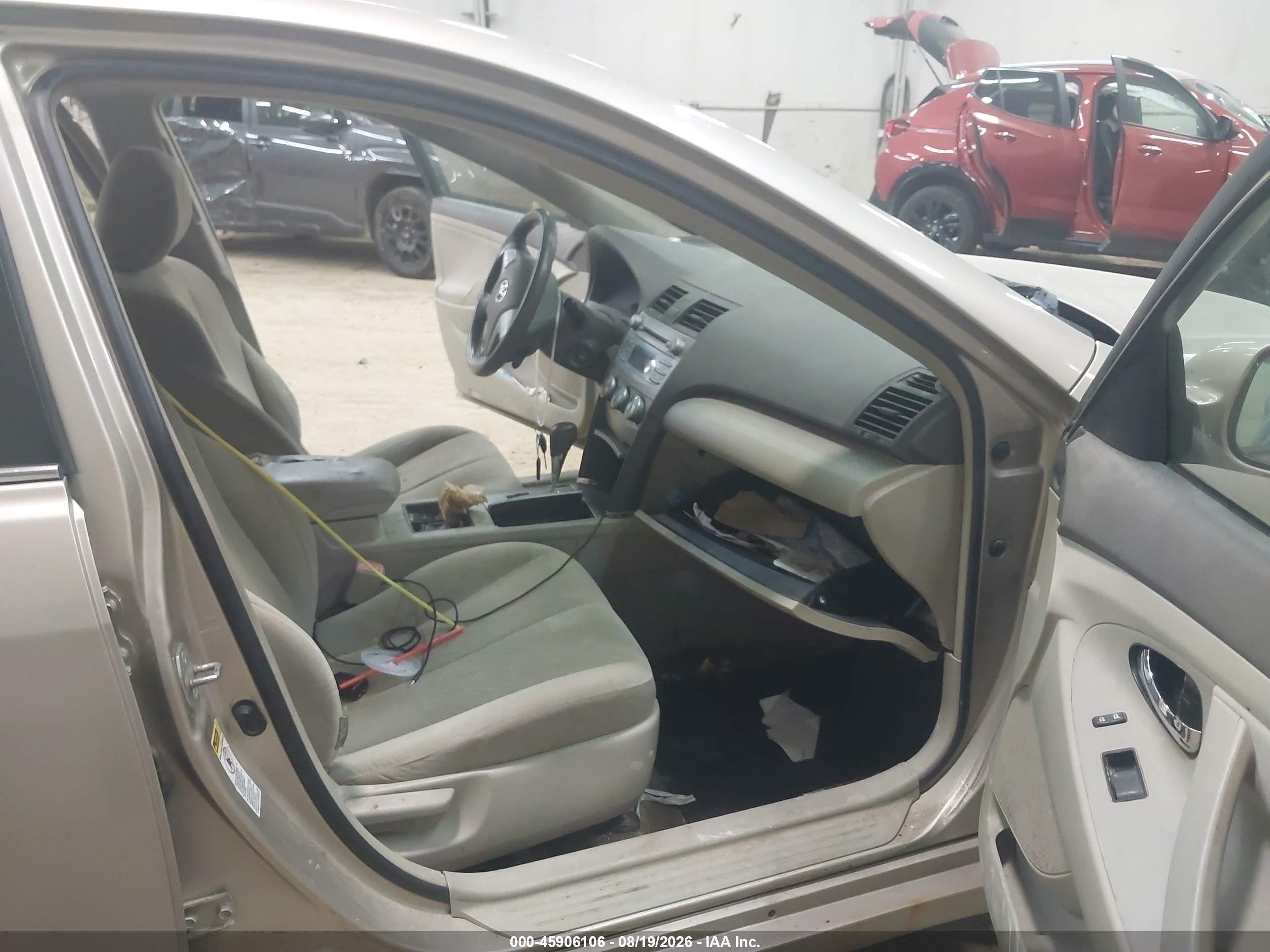 2007 Toyota Camry Le Tan vin: 4T1BE46K87U180966